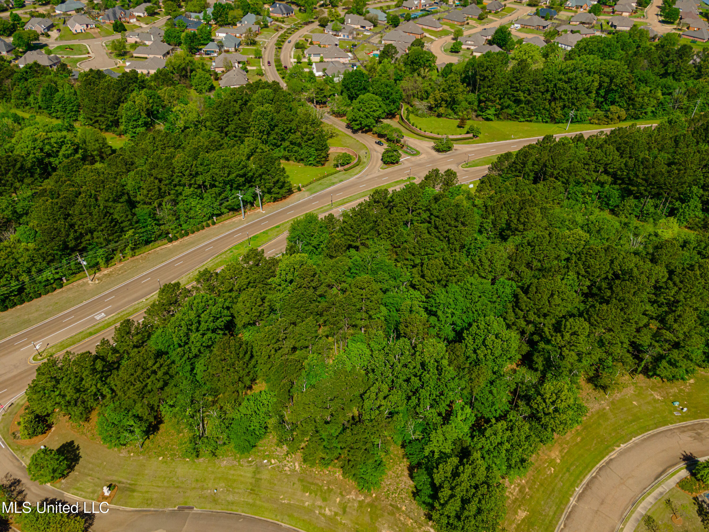 Highland Colony Parkway, Madison, Mississippi image 13