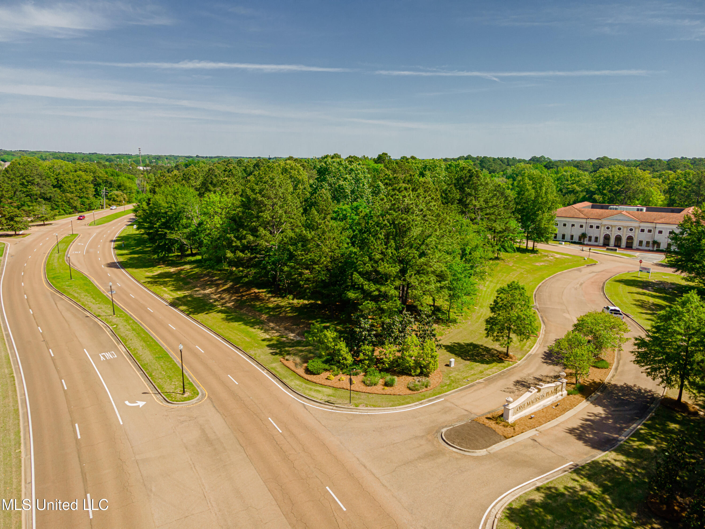 Highland Colony Parkway, Madison, Mississippi image 5