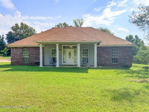 Homes For Sale - 20 Shelley Drive<br/> Yazoo County, Yazoo City, MS 39194