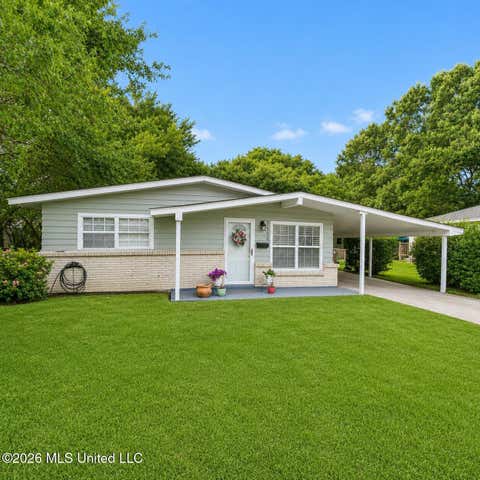 Homes For Sale - 1652 Sunset Boulevard<br/> Biloxi, MS 39531