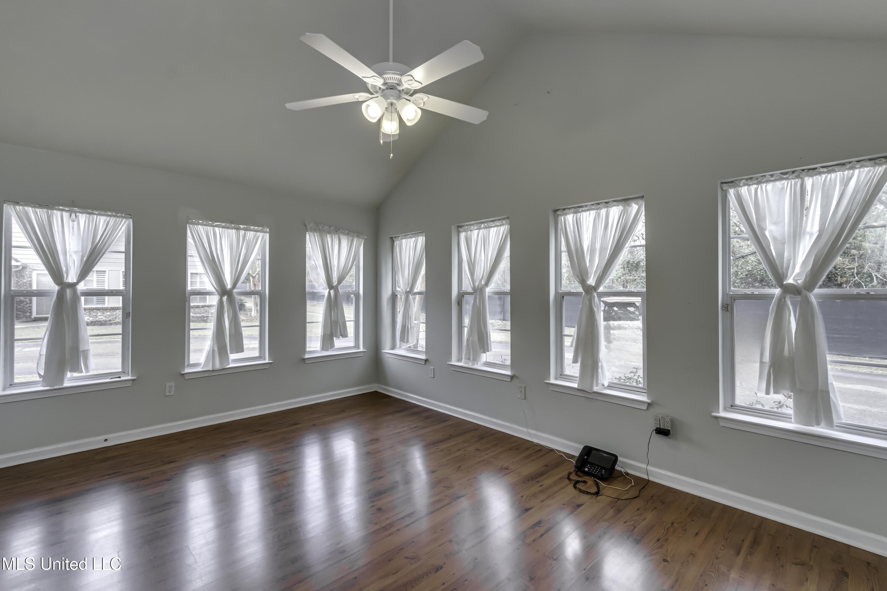 Ridgeland, Mississippi 39157, United States, 2 Bedrooms Bedrooms, ,2 BathroomsBathrooms,Residential,Active,248192