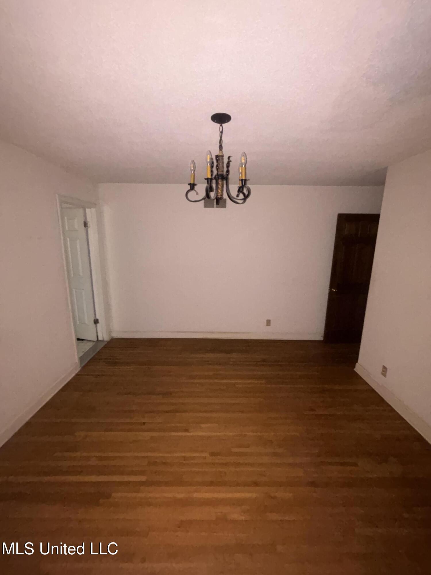 6800 Whippoorwill Drive, Olive Branch, Mississippi image 29