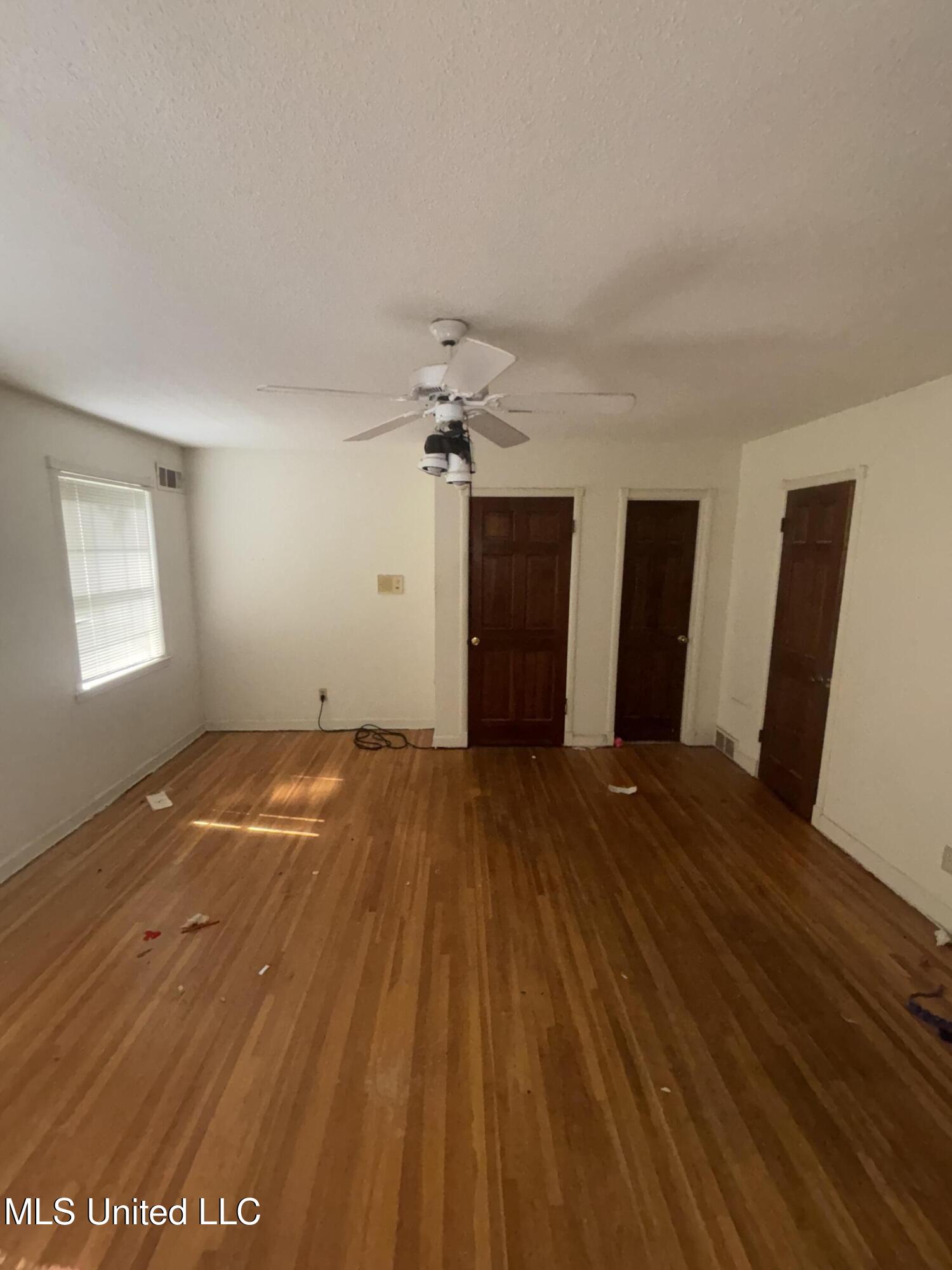 6800 Whippoorwill Drive, Olive Branch, Mississippi image 35
