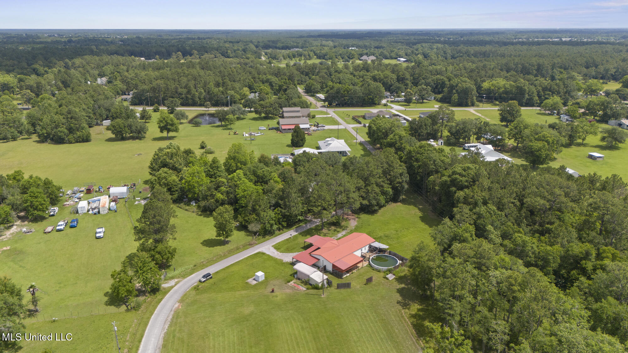 10376 S Bayou Bernard Road, Gulfport, Mississippi image 45
