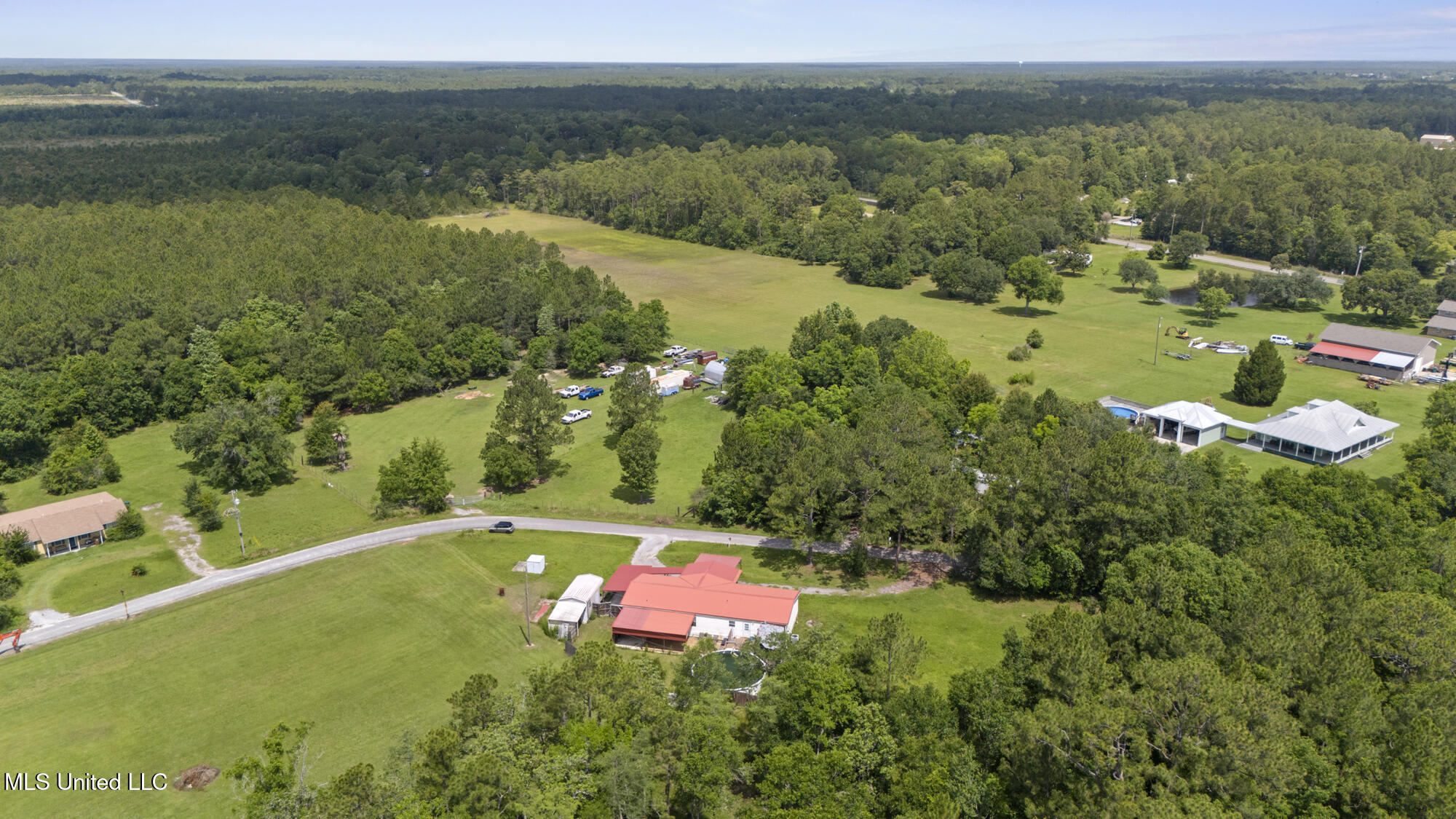 10376 S Bayou Bernard Road, Gulfport, Mississippi image 43