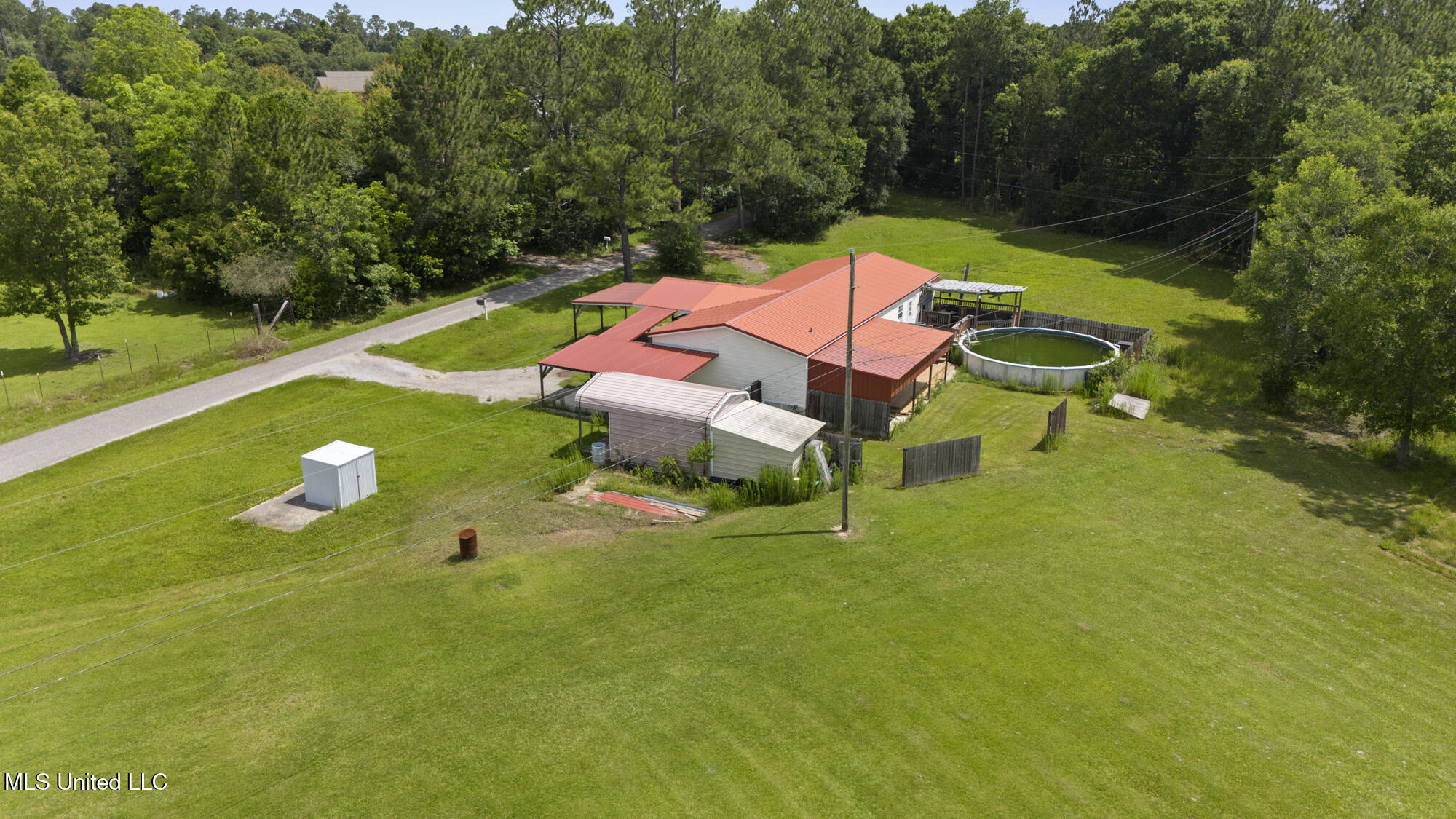 10376 S Bayou Bernard Road, Gulfport, Mississippi image 32