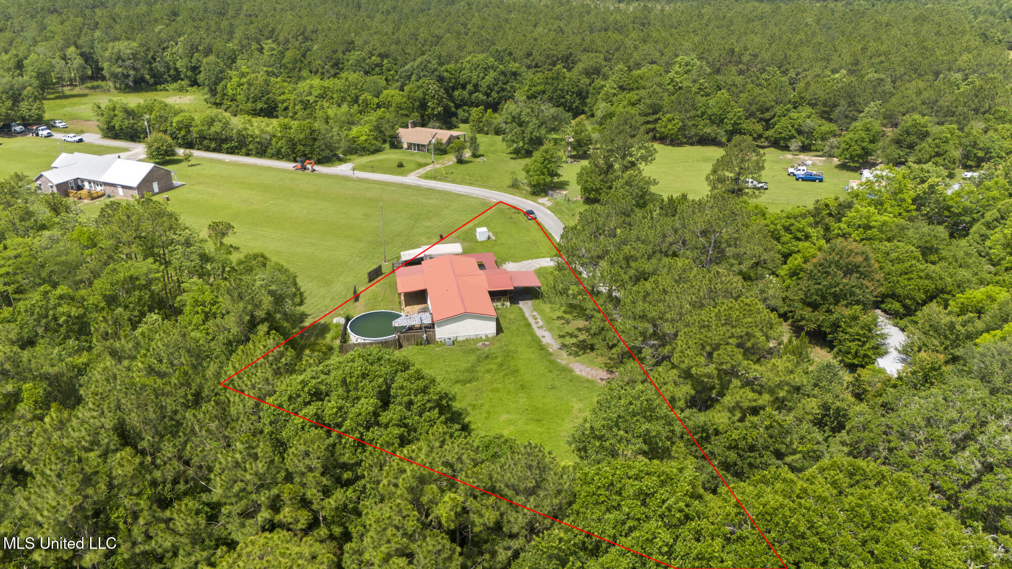 10376 S Bayou Bernard Road, Gulfport, Mississippi image 33