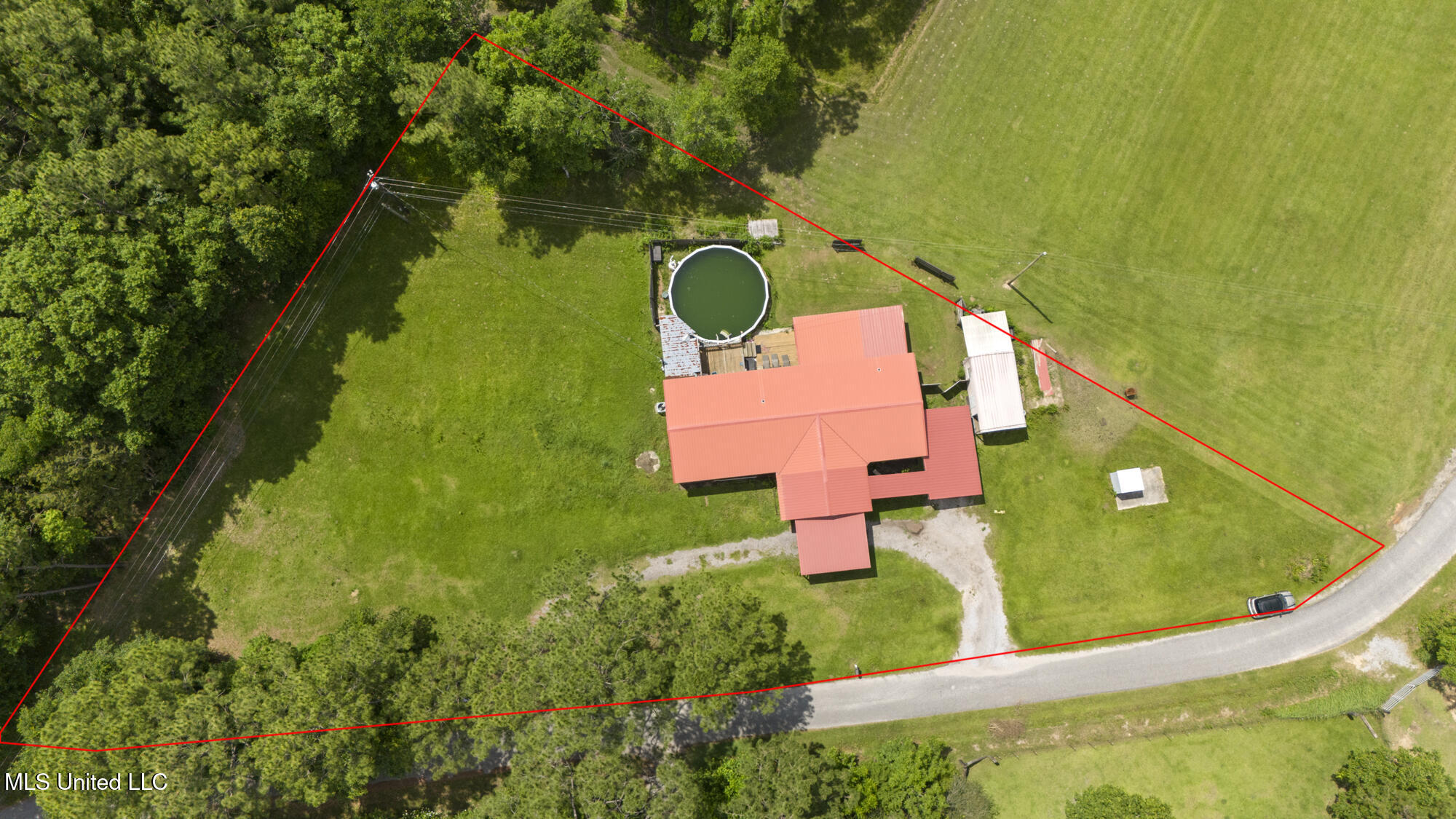 10376 S Bayou Bernard Road, Gulfport, Mississippi image 35