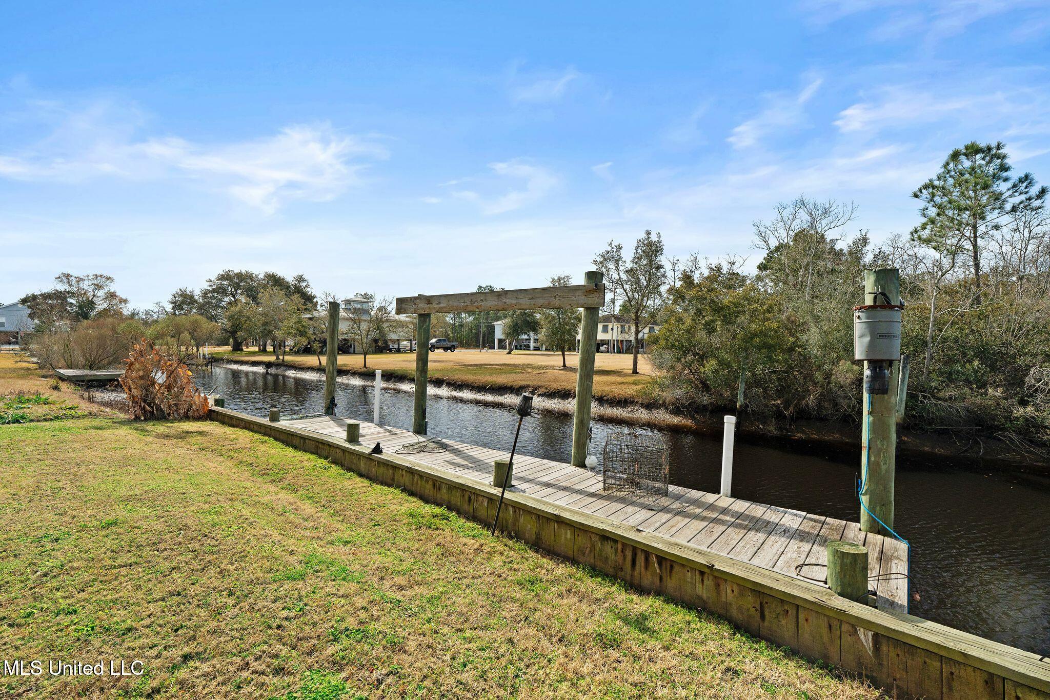5035 Utah Street, Bay Saint Louis, Mississippi image 21