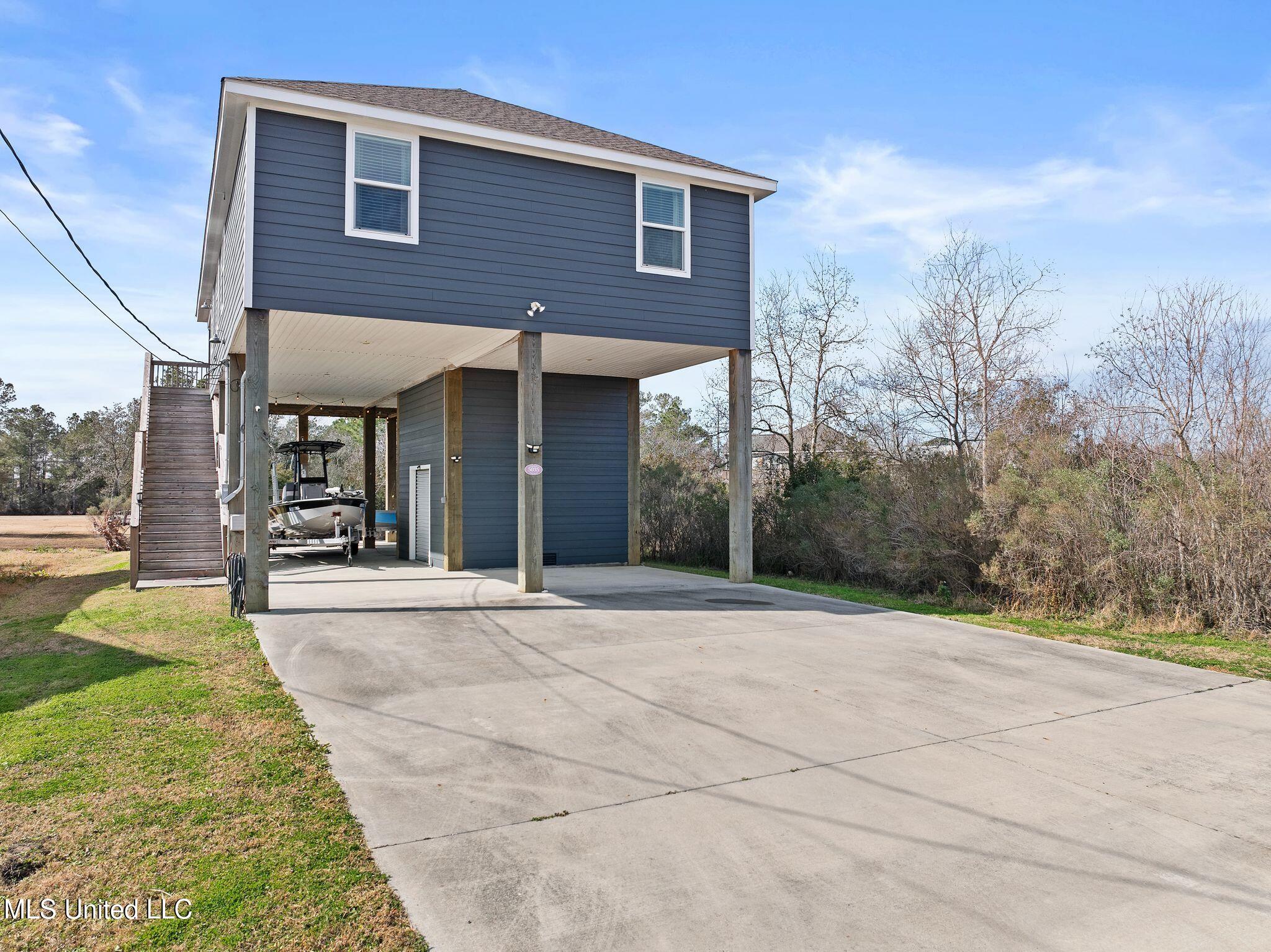 5035 Utah Street, Bay Saint Louis, Mississippi image 3