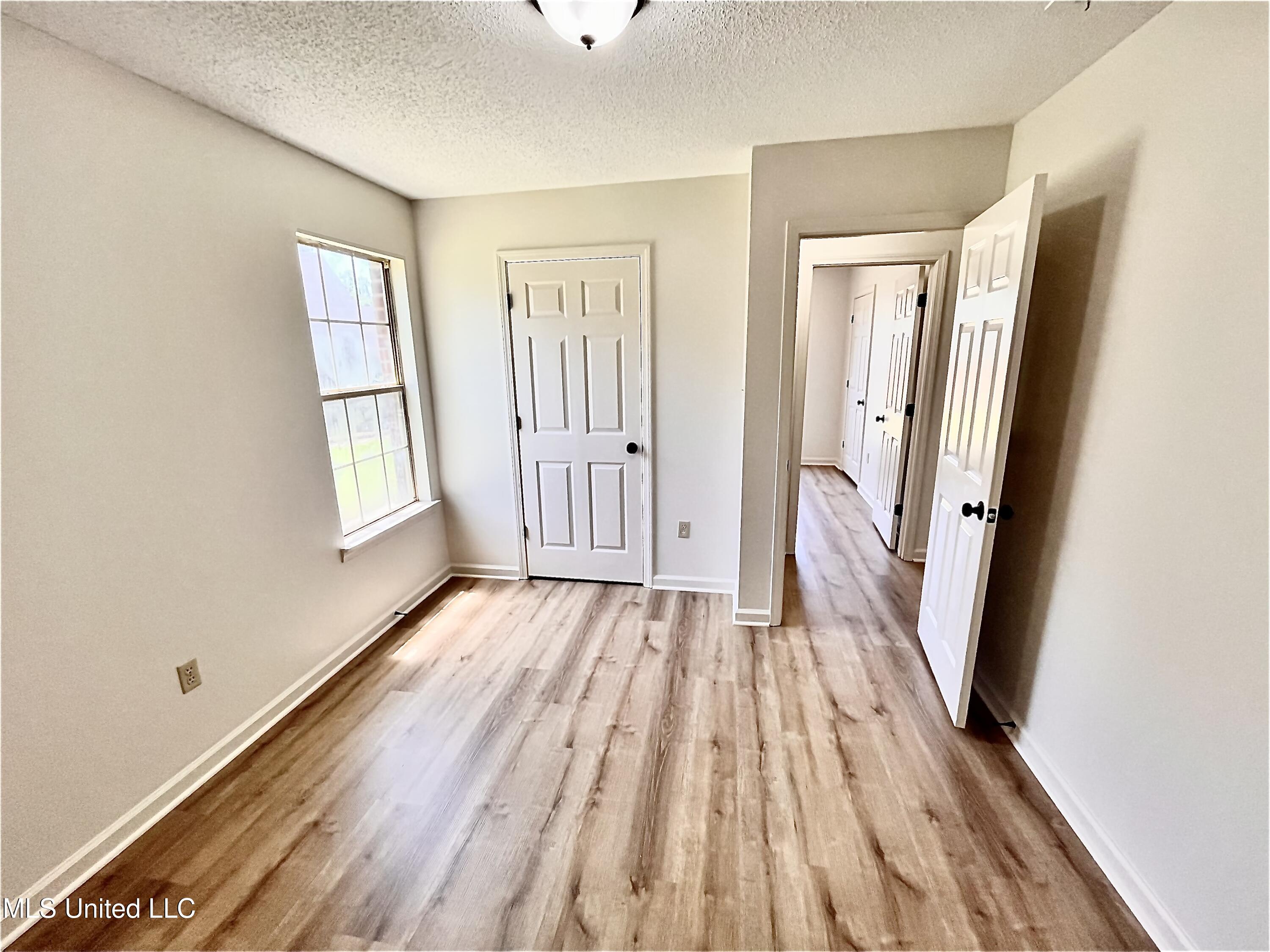 7164 Kimlee Cove, Southaven, Mississippi image 14