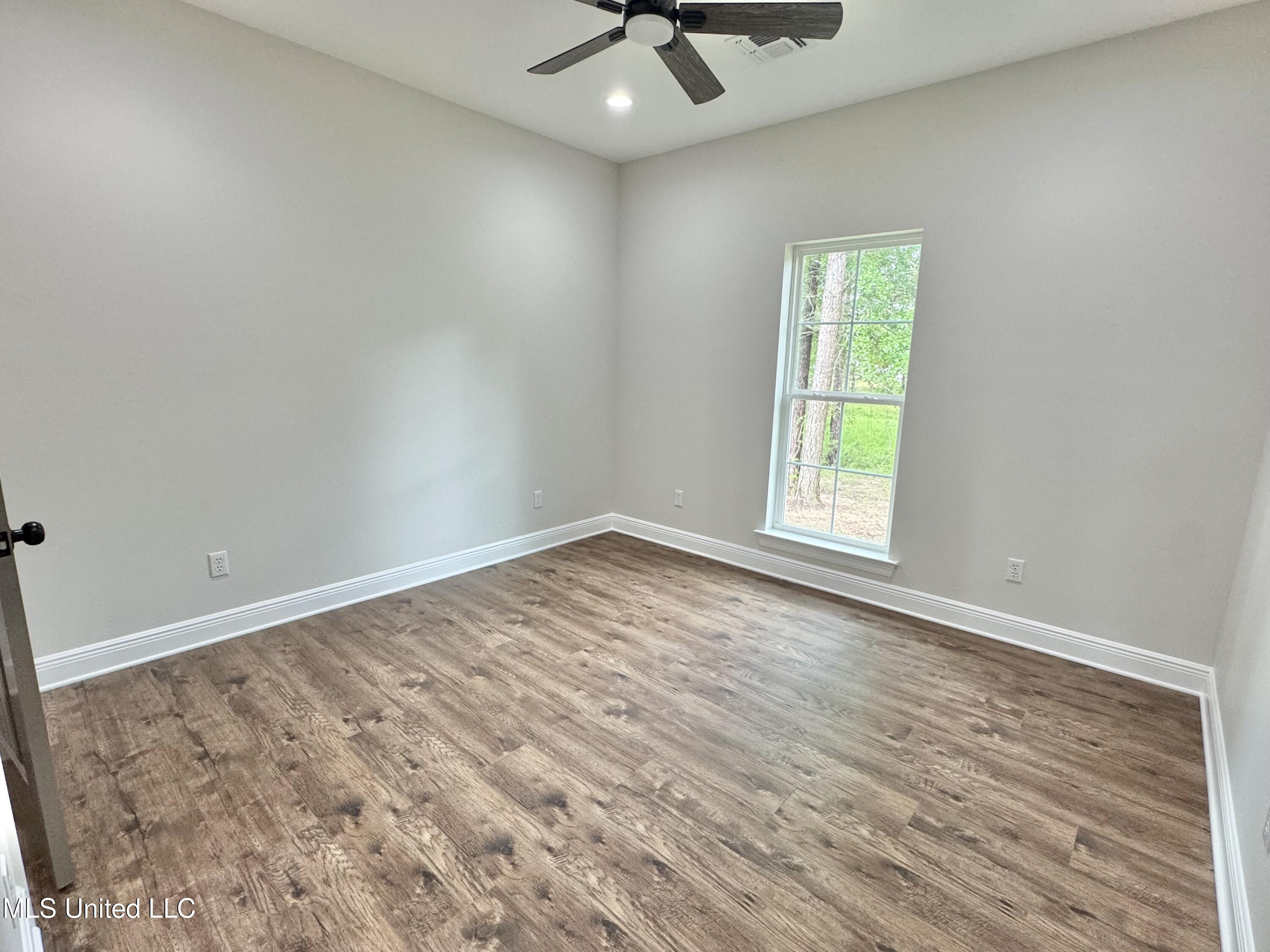 33 Heavenly Dr Drive, Carriere, Mississippi image 30