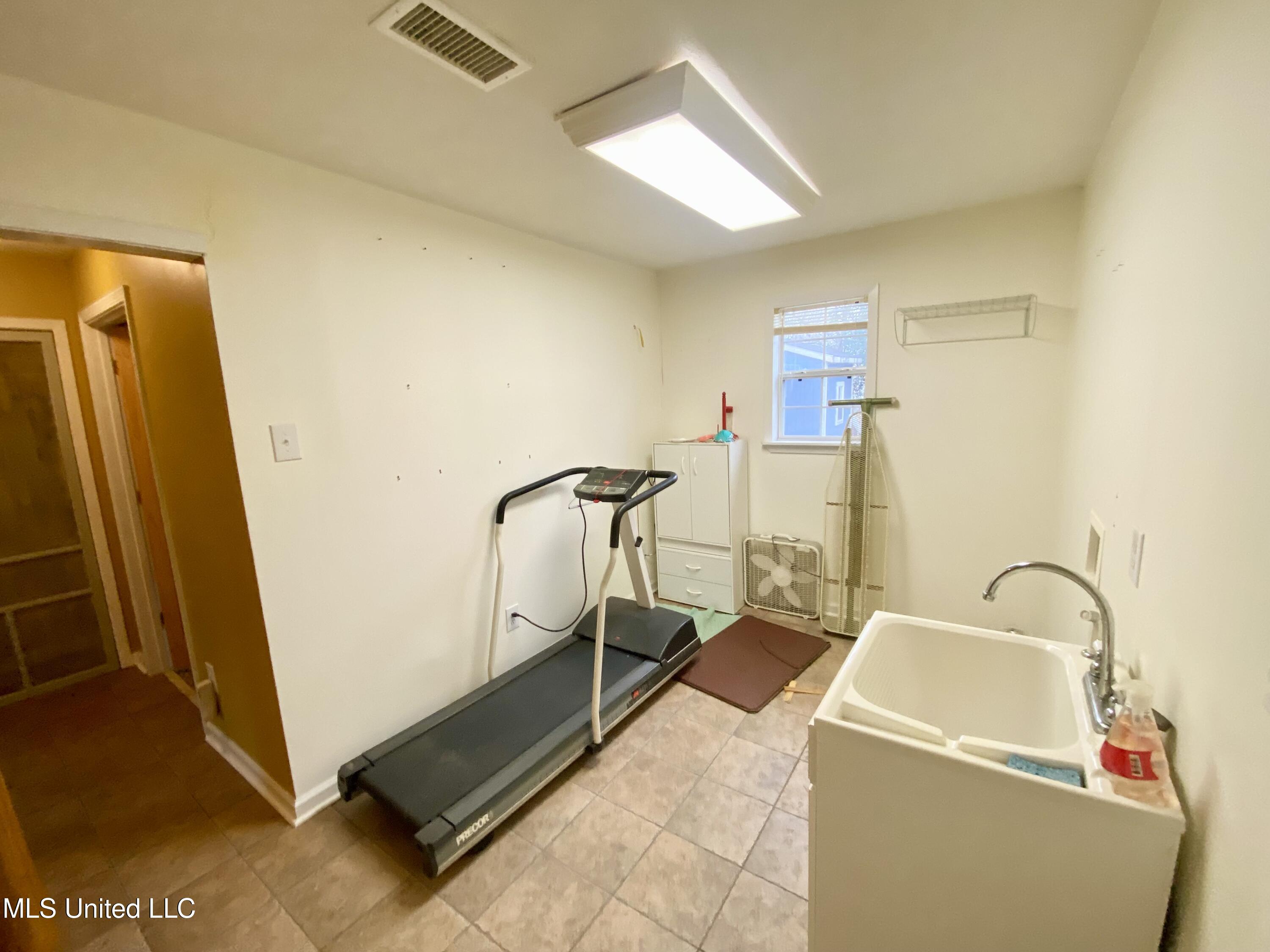 104 N Raymond Street, Crystal Springs, Mississippi image 18