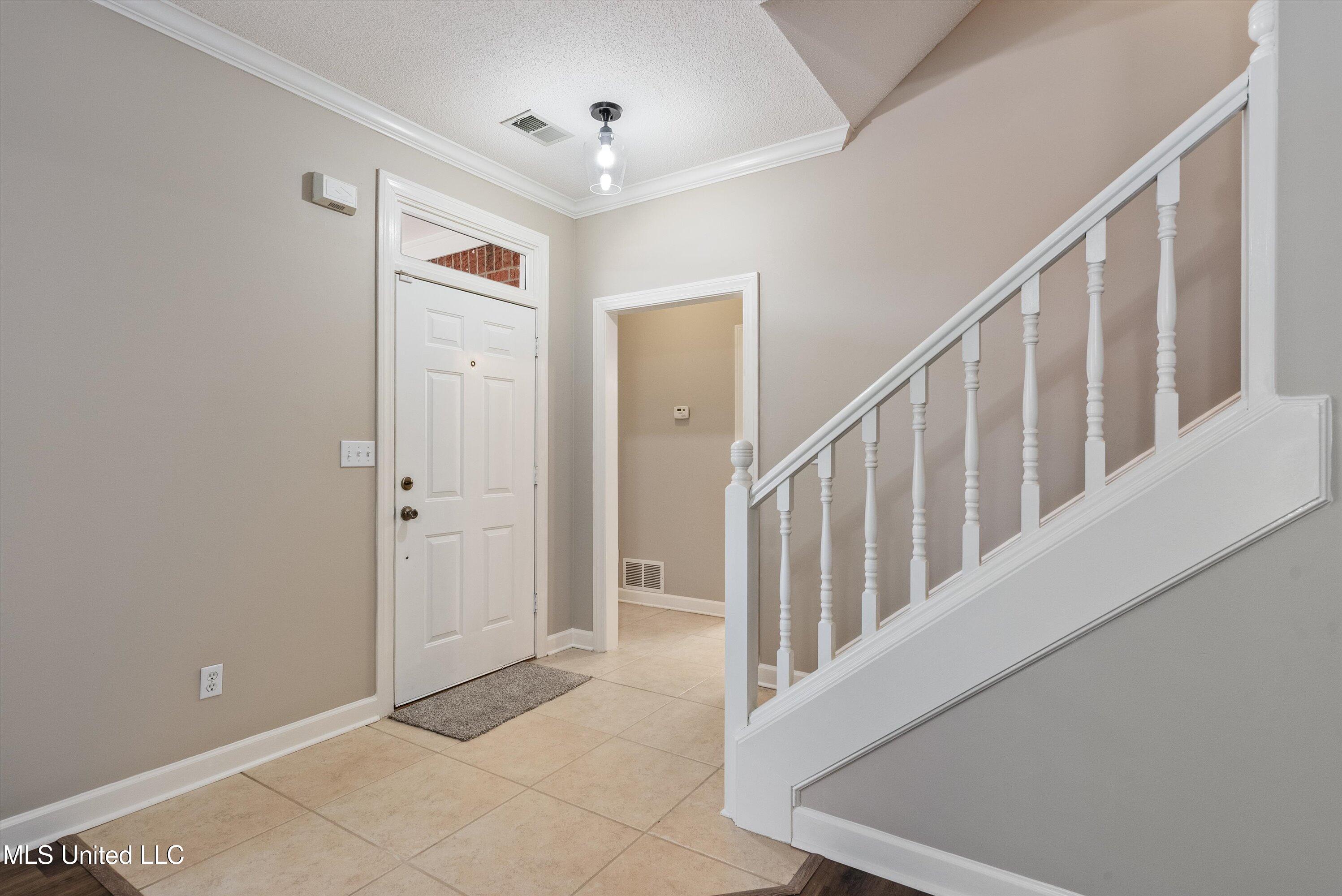 4854 Stone Cross Drive, Olive Branch, Mississippi image 4
