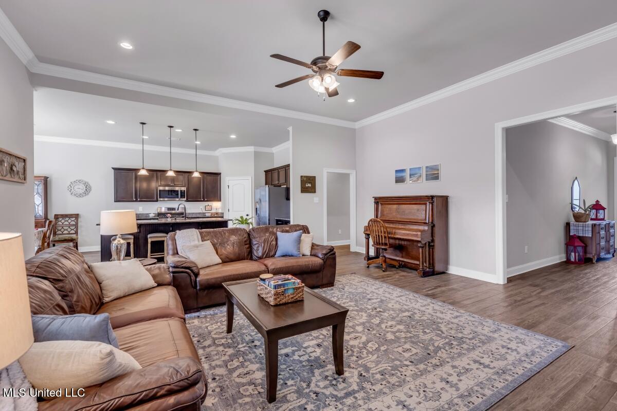 2006 Pelican Circle, Long Beach, Mississippi image 16