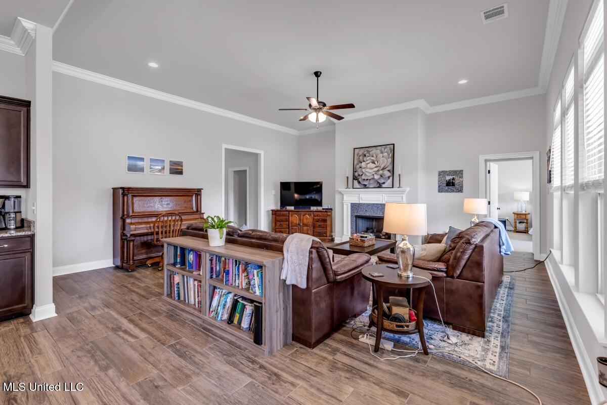 2006 Pelican Circle, Long Beach, Mississippi image 15