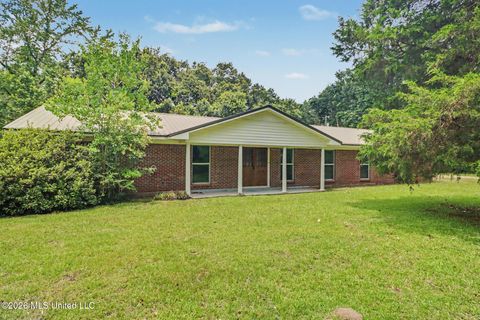 Homes For Sale - 2500 Mamie Lane<br/> Jackson County, Vancleave, MS 39565