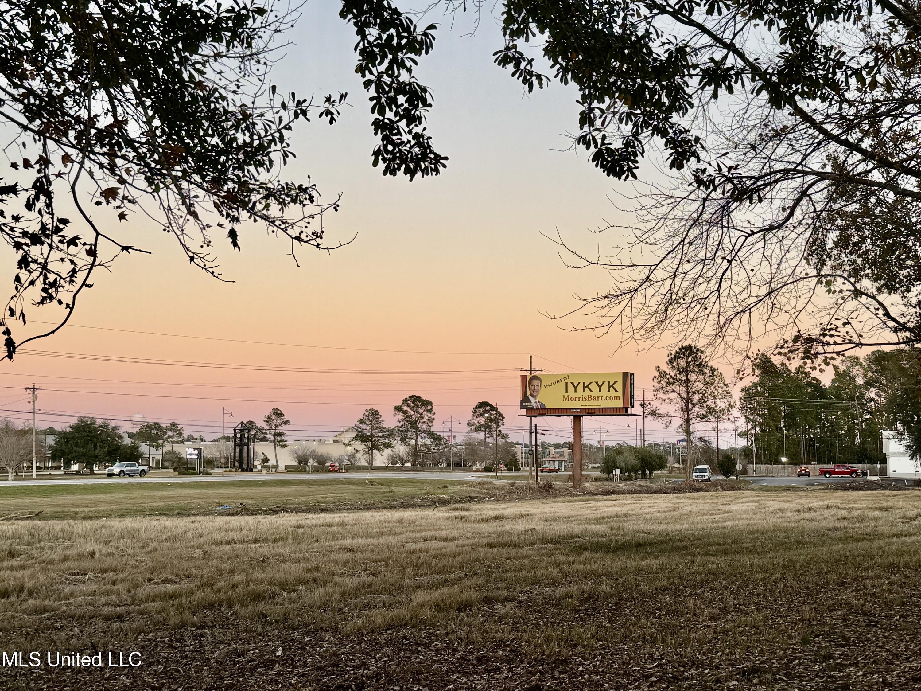 Us-90, Gautier, Mississippi image 20