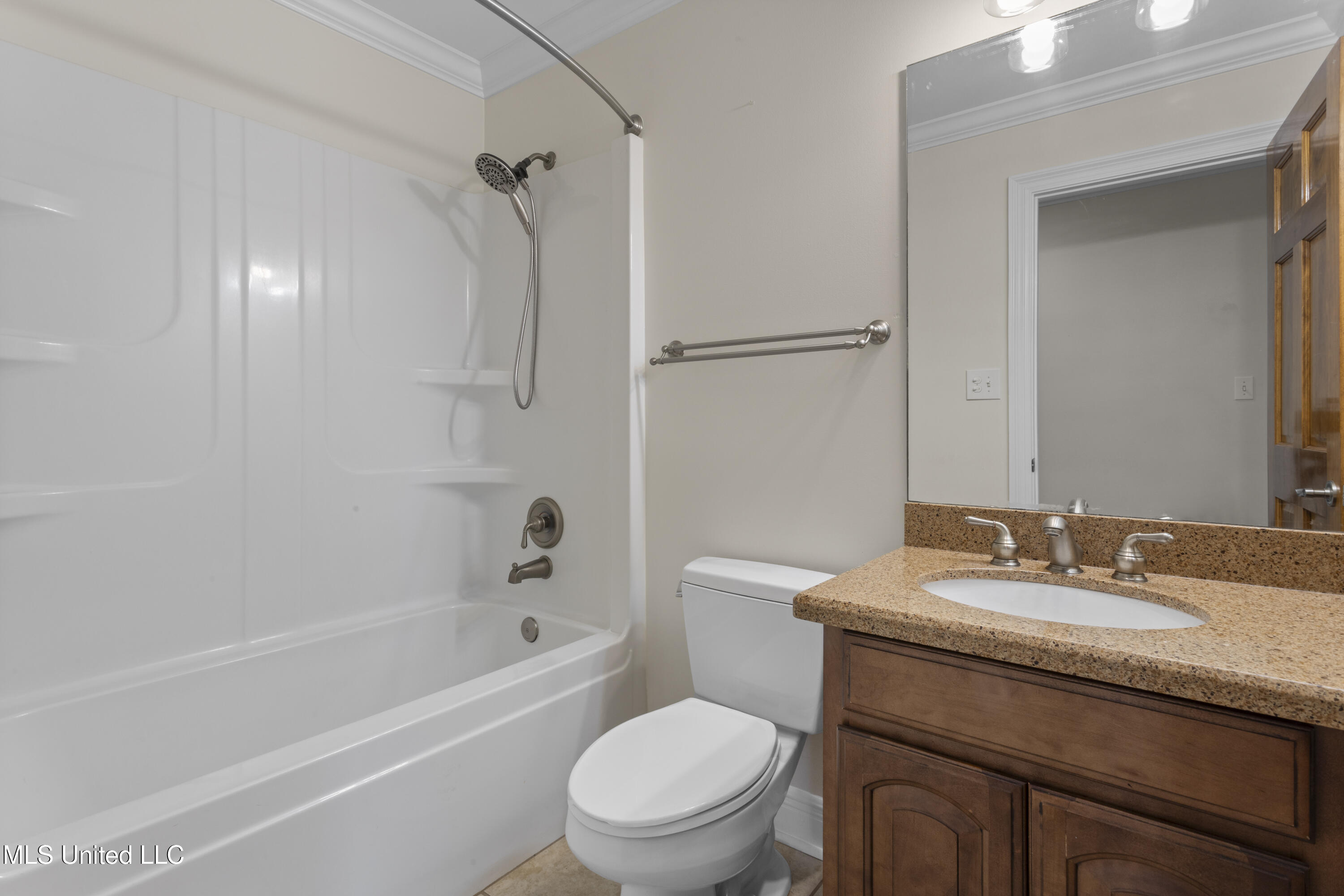15208 C C Camp Road, Gulfport, Mississippi image 35