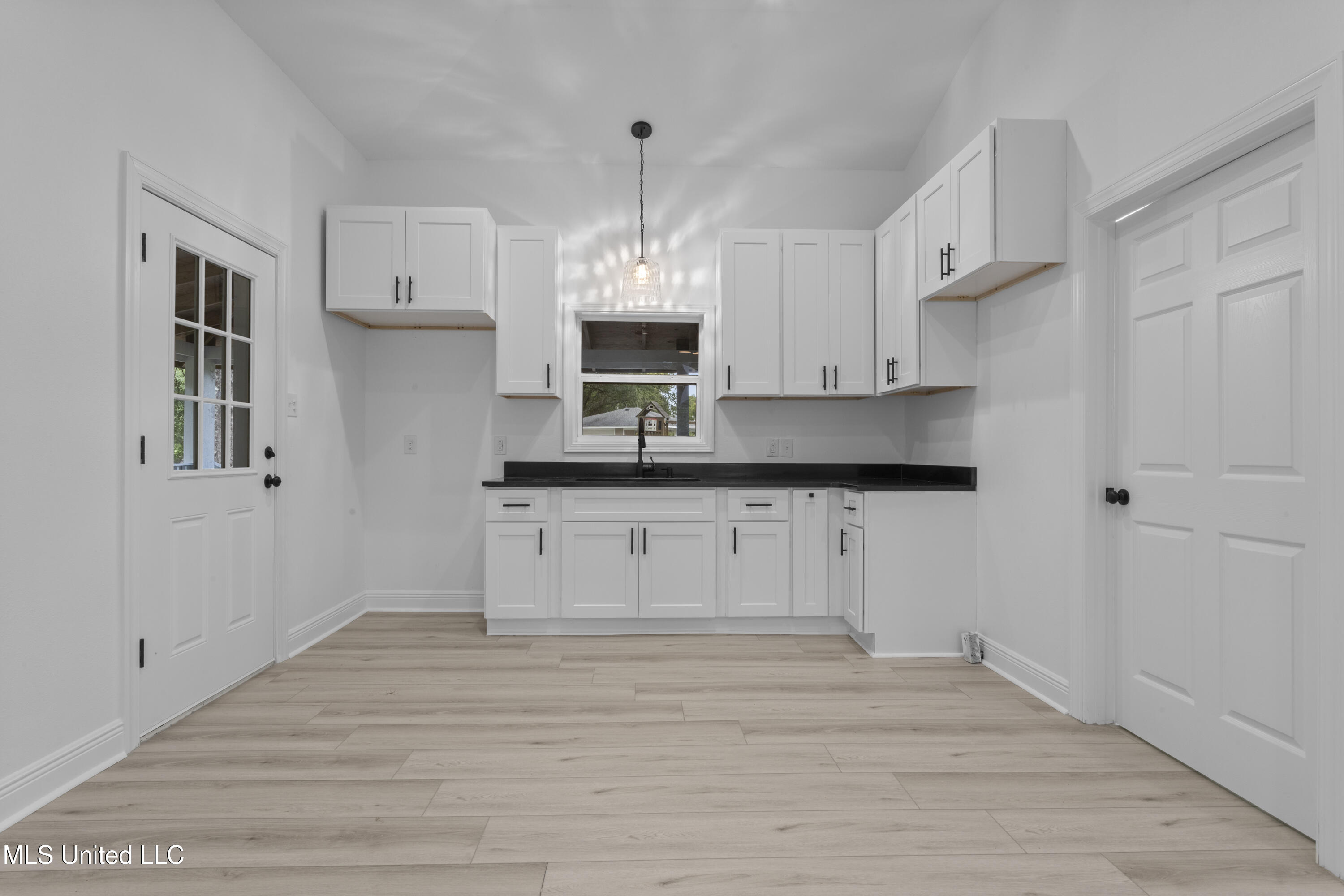 15208 C C Camp Road, Gulfport, Mississippi image 49