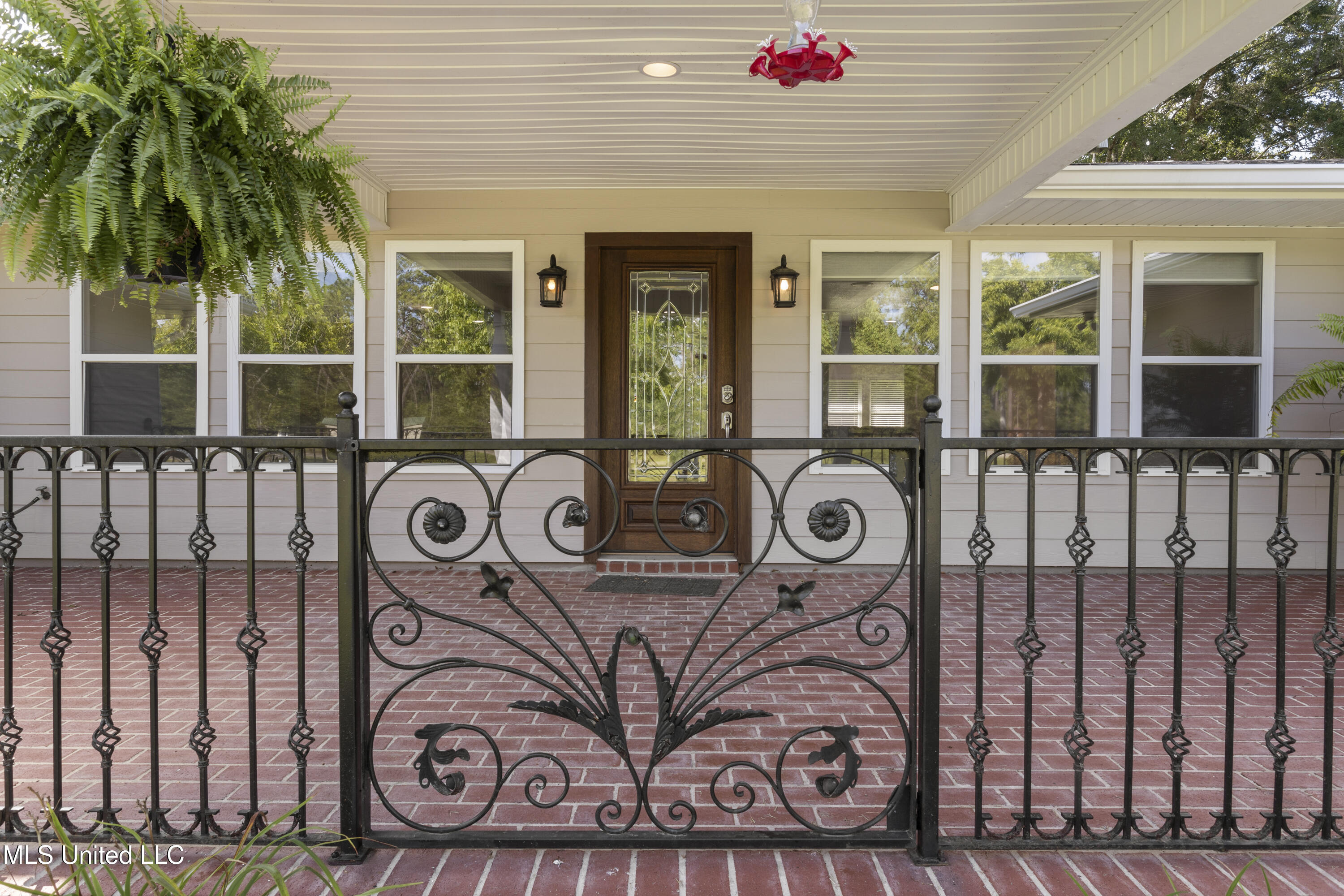15208 C C Camp Road, Gulfport, Mississippi image 5
