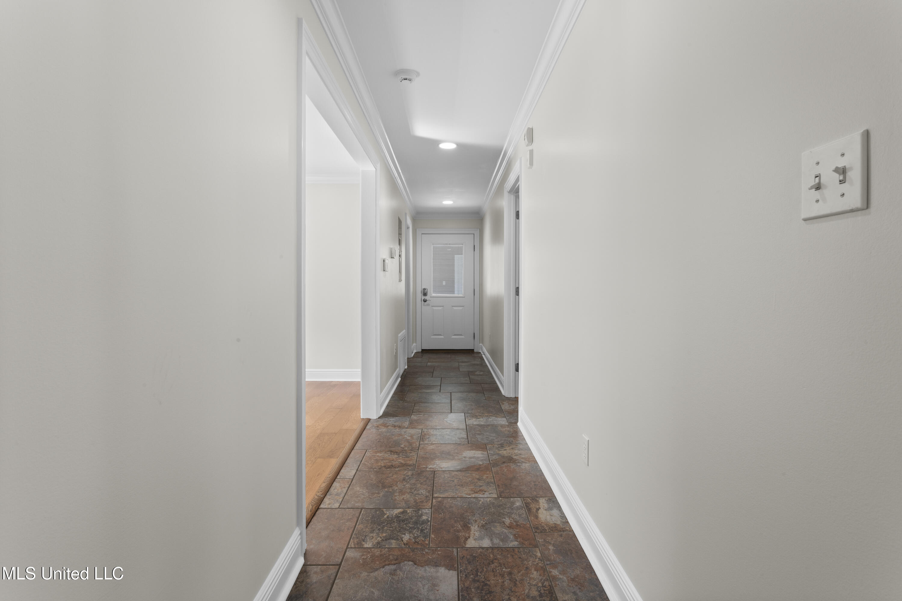 15208 C C Camp Road, Gulfport, Mississippi image 21