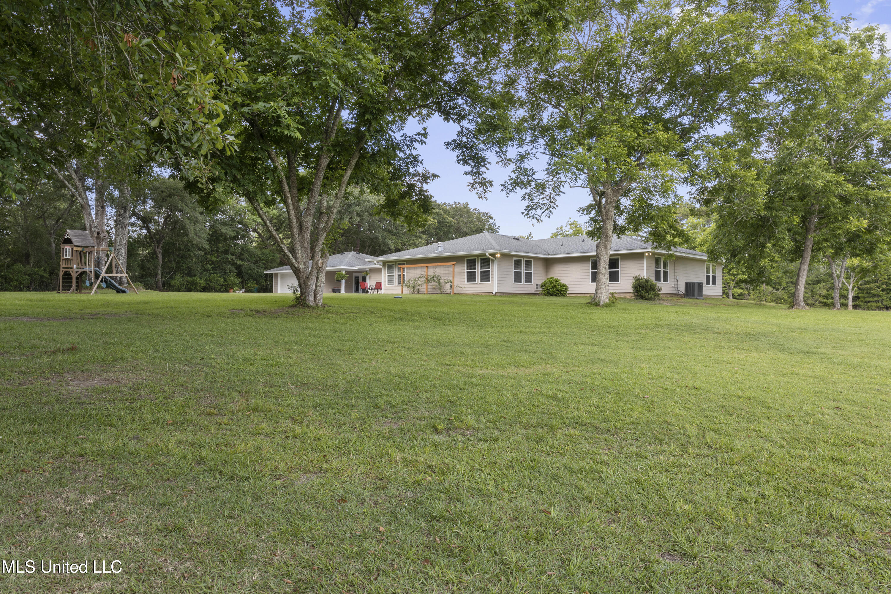 15208 C C Camp Road, Gulfport, Mississippi image 42