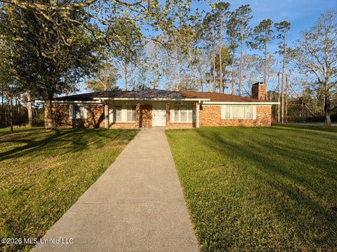 Homes For Sale - 29129 J P Ladner Road<br/> Pass Christian, MS 39571