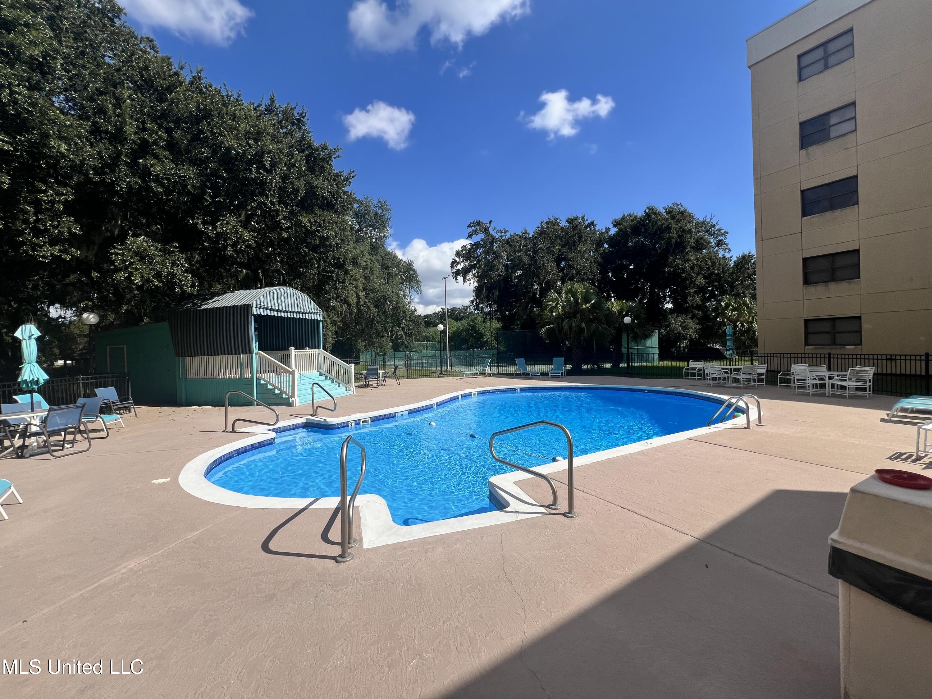 1130 Beach Boulevard #503, Biloxi, Mississippi image 17