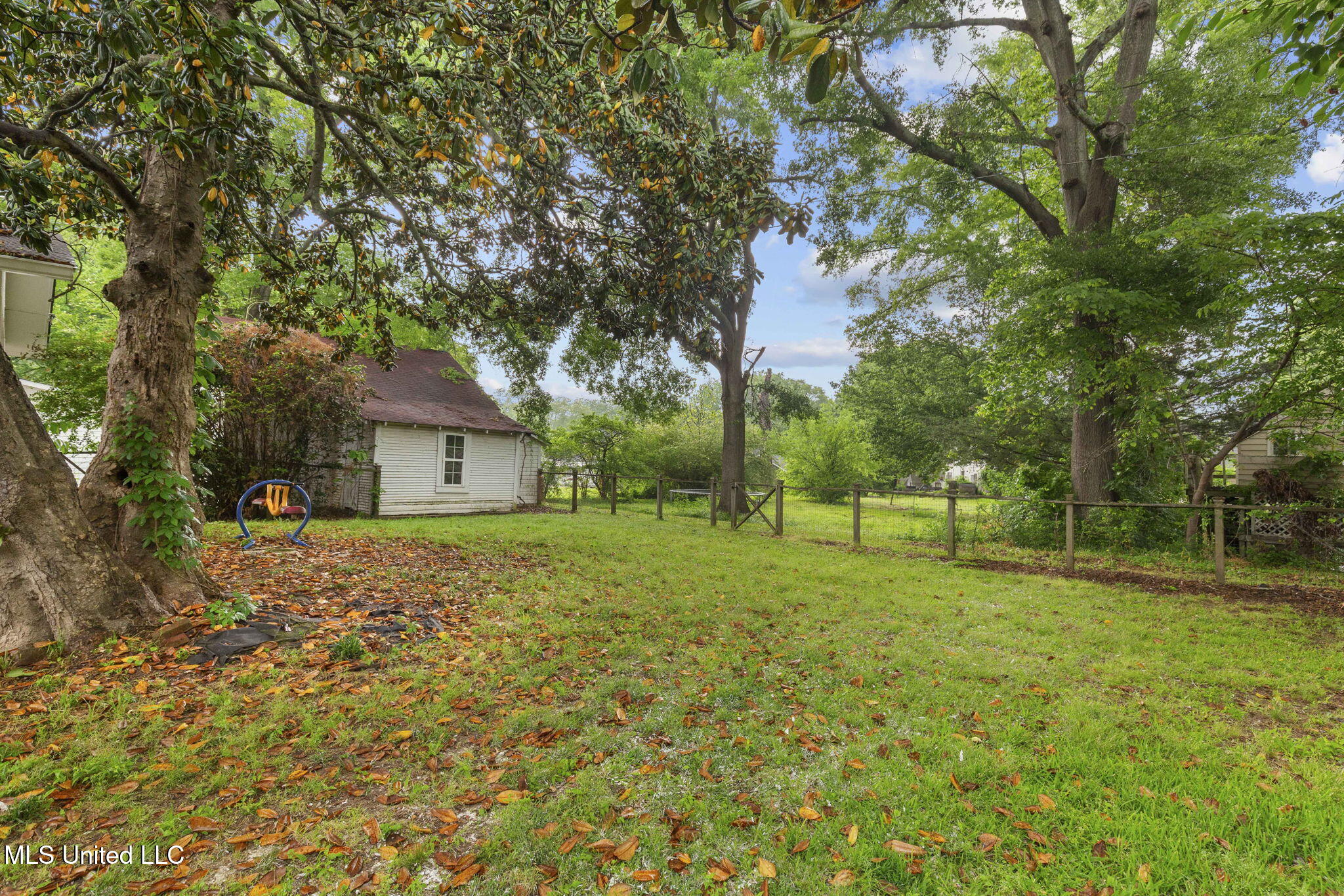 369 E Peace Street, Canton, Mississippi image 47