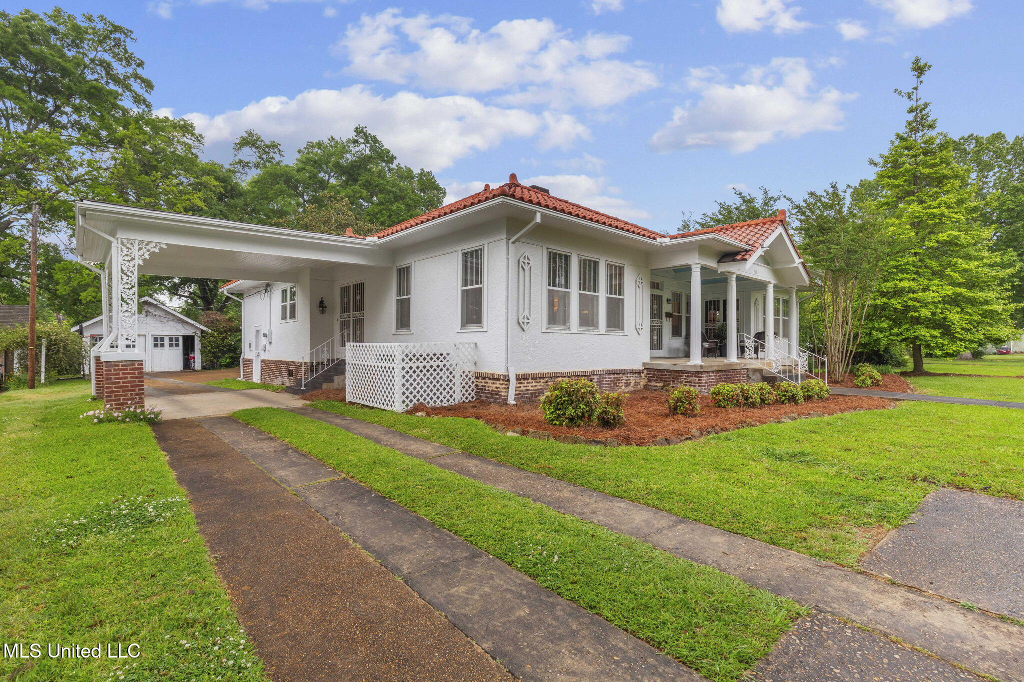 369 E Peace Street, Canton, Mississippi image 4
