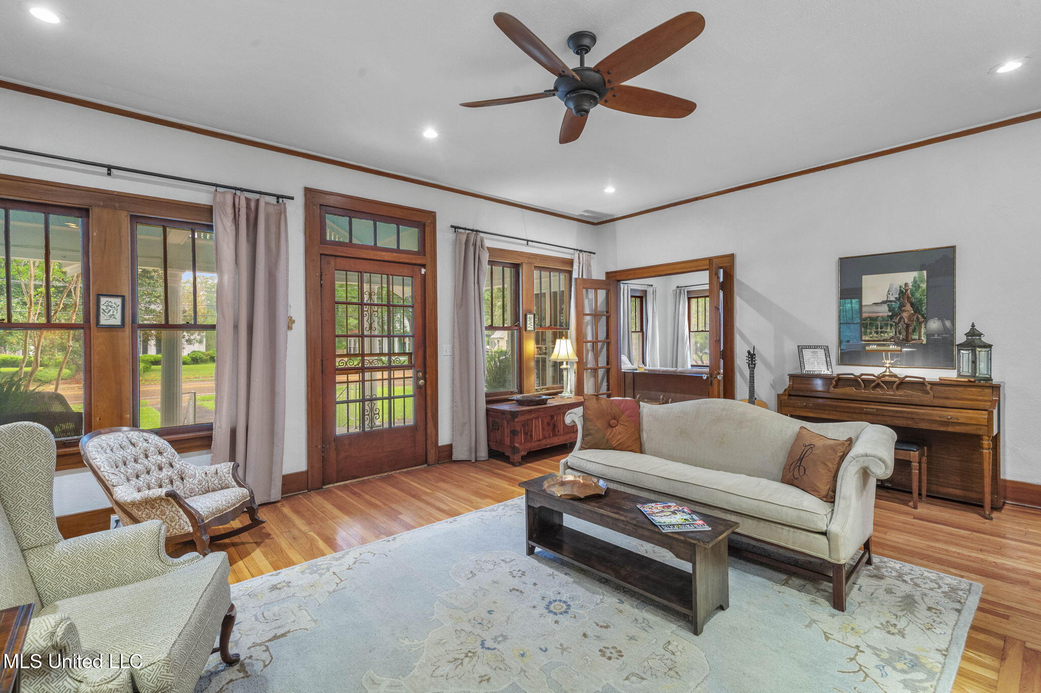 369 E Peace Street, Canton, Mississippi image 14