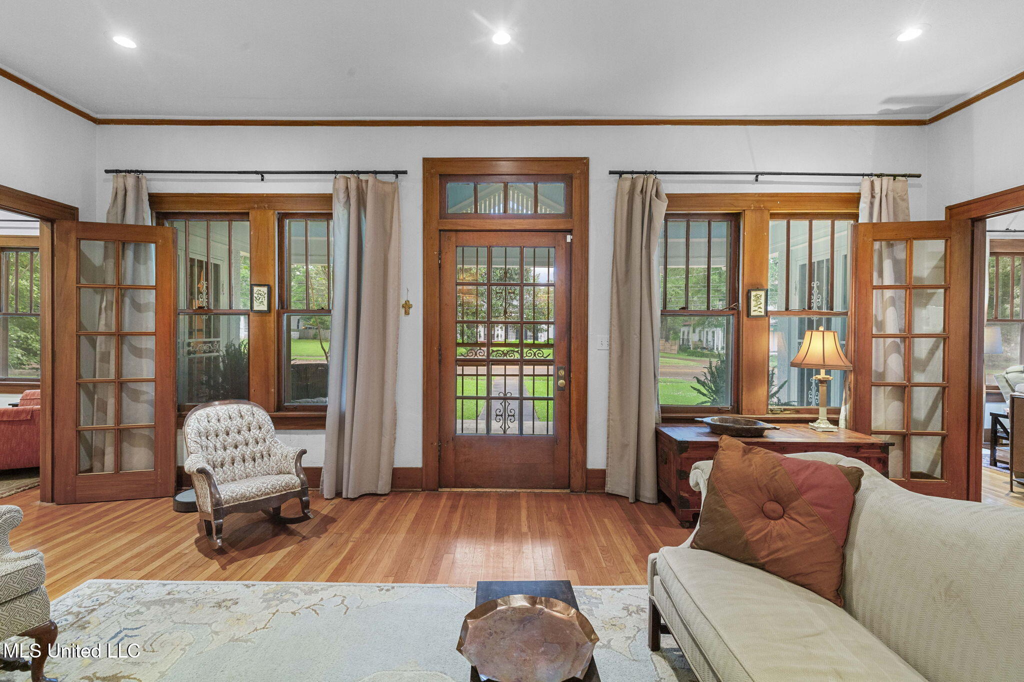 369 E Peace Street, Canton, Mississippi image 13