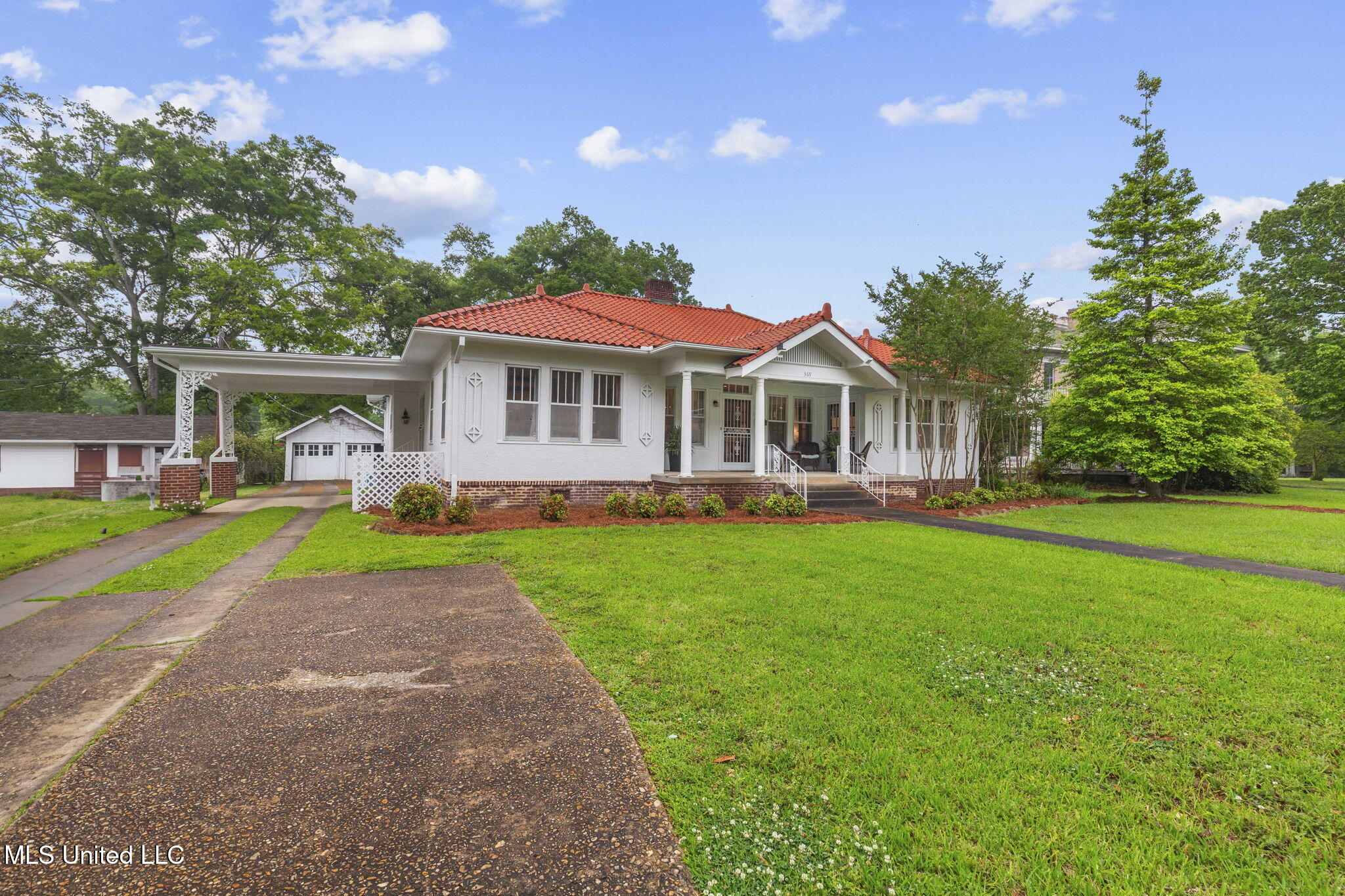 369 E Peace Street, Canton, Mississippi image 5
