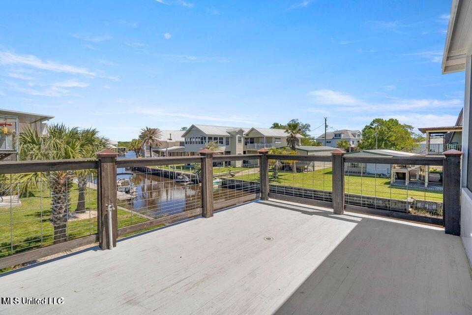 842 Deer Drive, Bay Saint Louis, Mississippi image 32