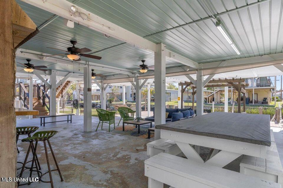 842 Deer Drive, Bay Saint Louis, Mississippi image 10
