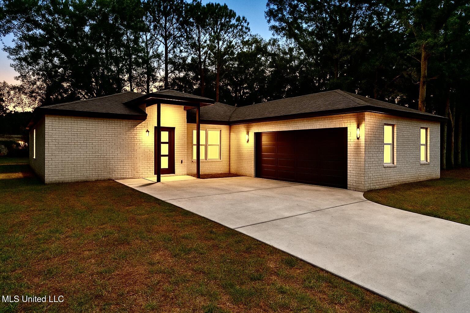 1810 Bonsecur Cove, Gautier, Mississippi image 3