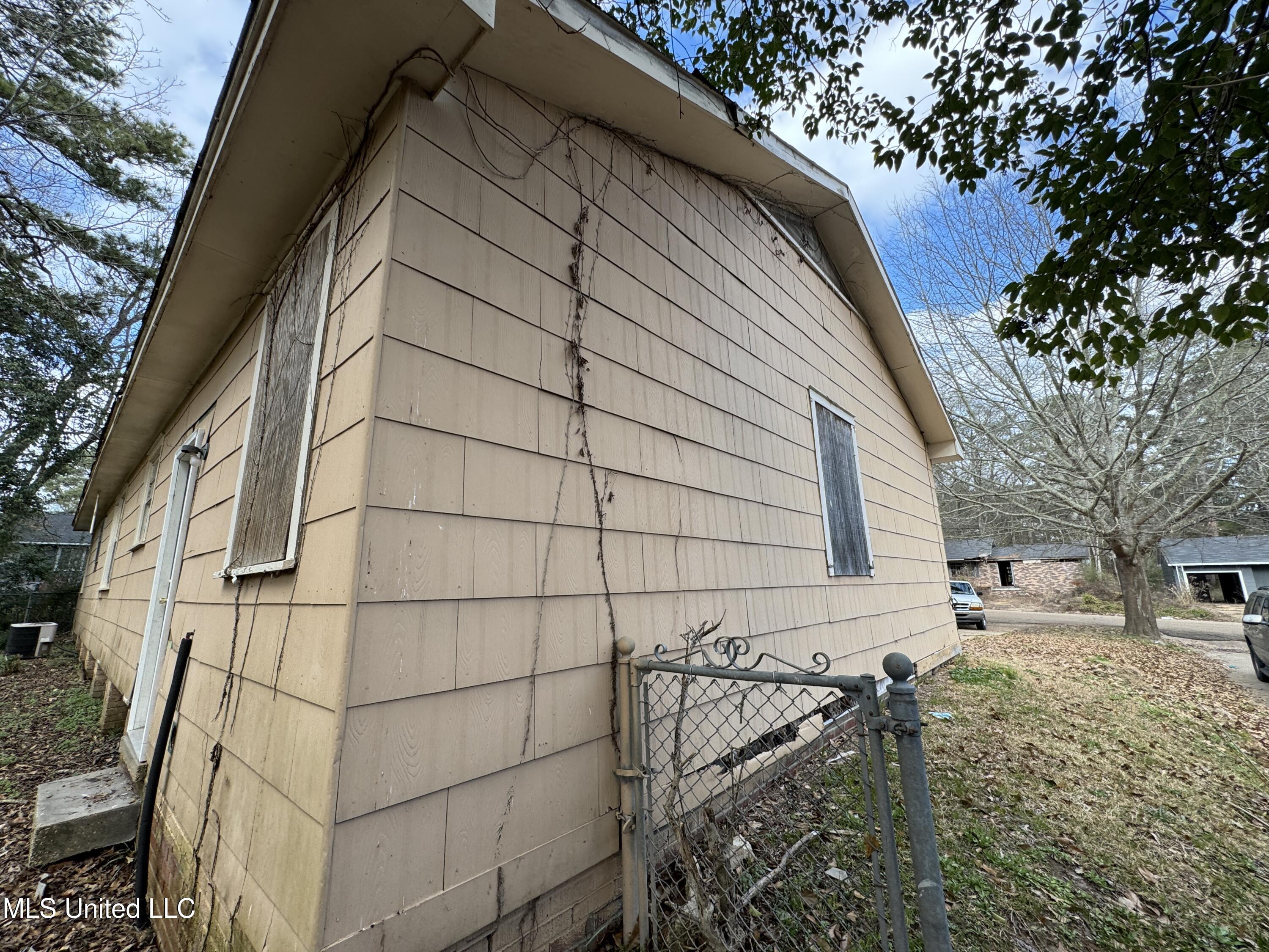 2319 Paden Street, Jackson, Mississippi image 28