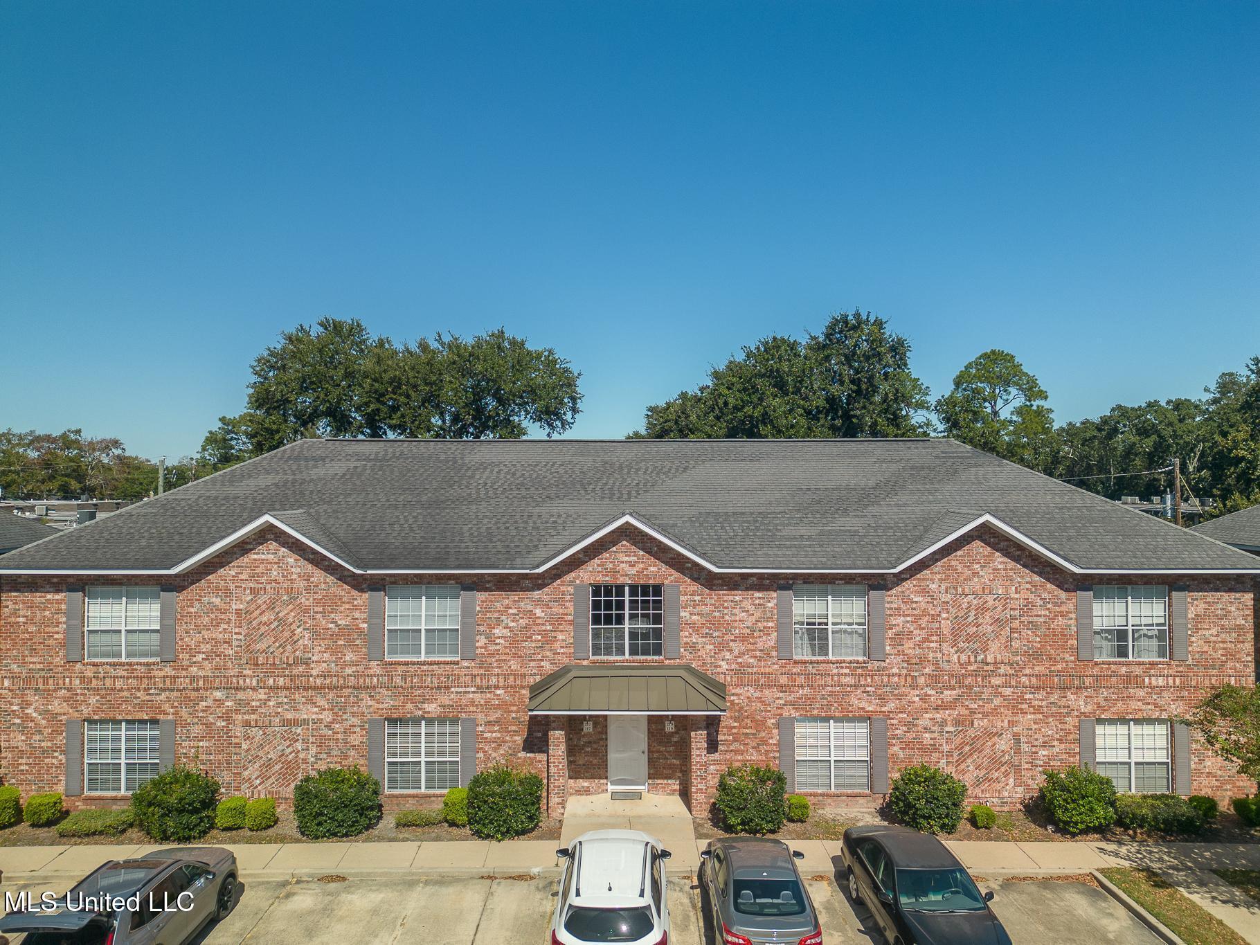 117 Armand Oaks #117, Ocean Springs, Mississippi image 1