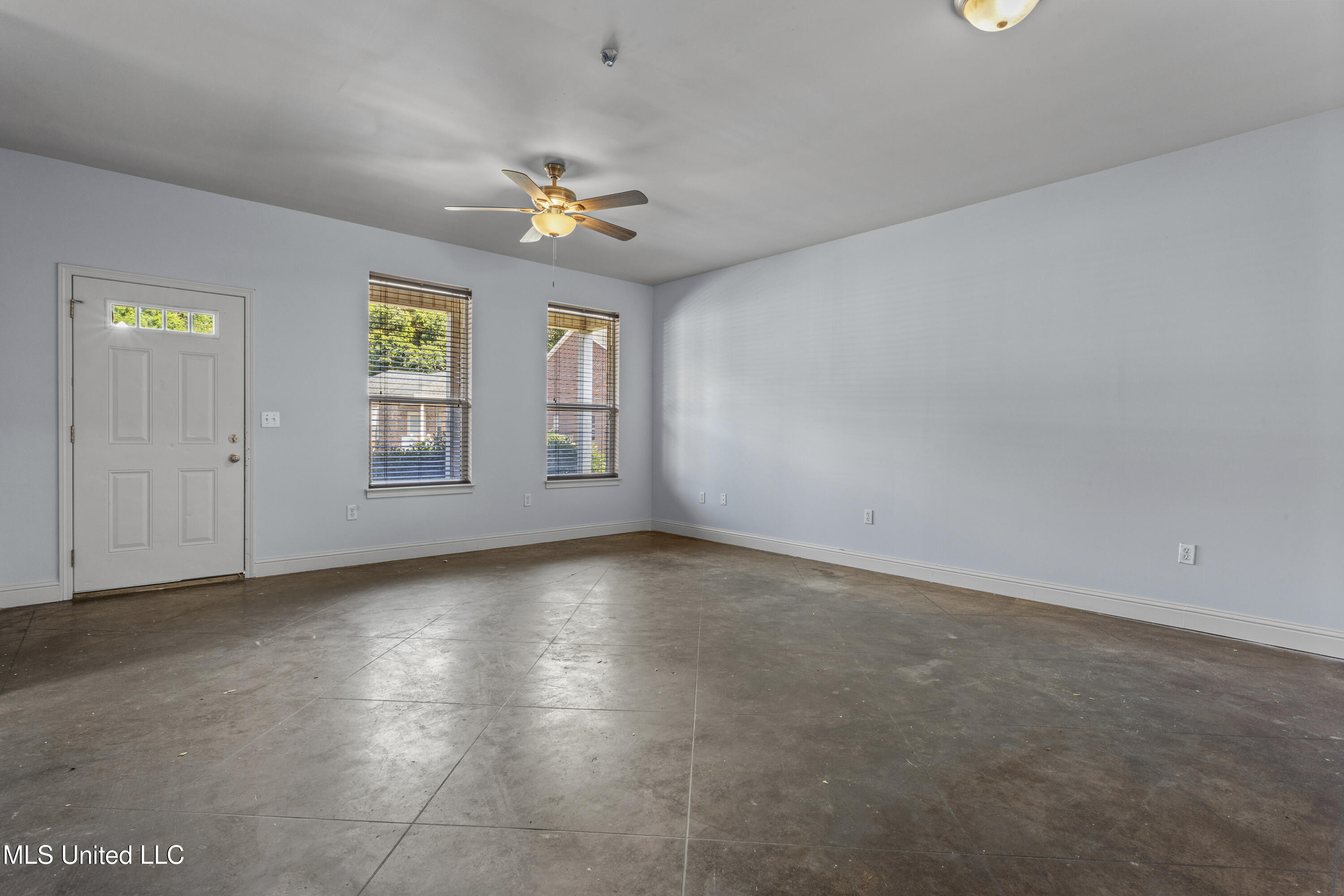 2948 Magnolia Court, Gulfport, Mississippi image 7