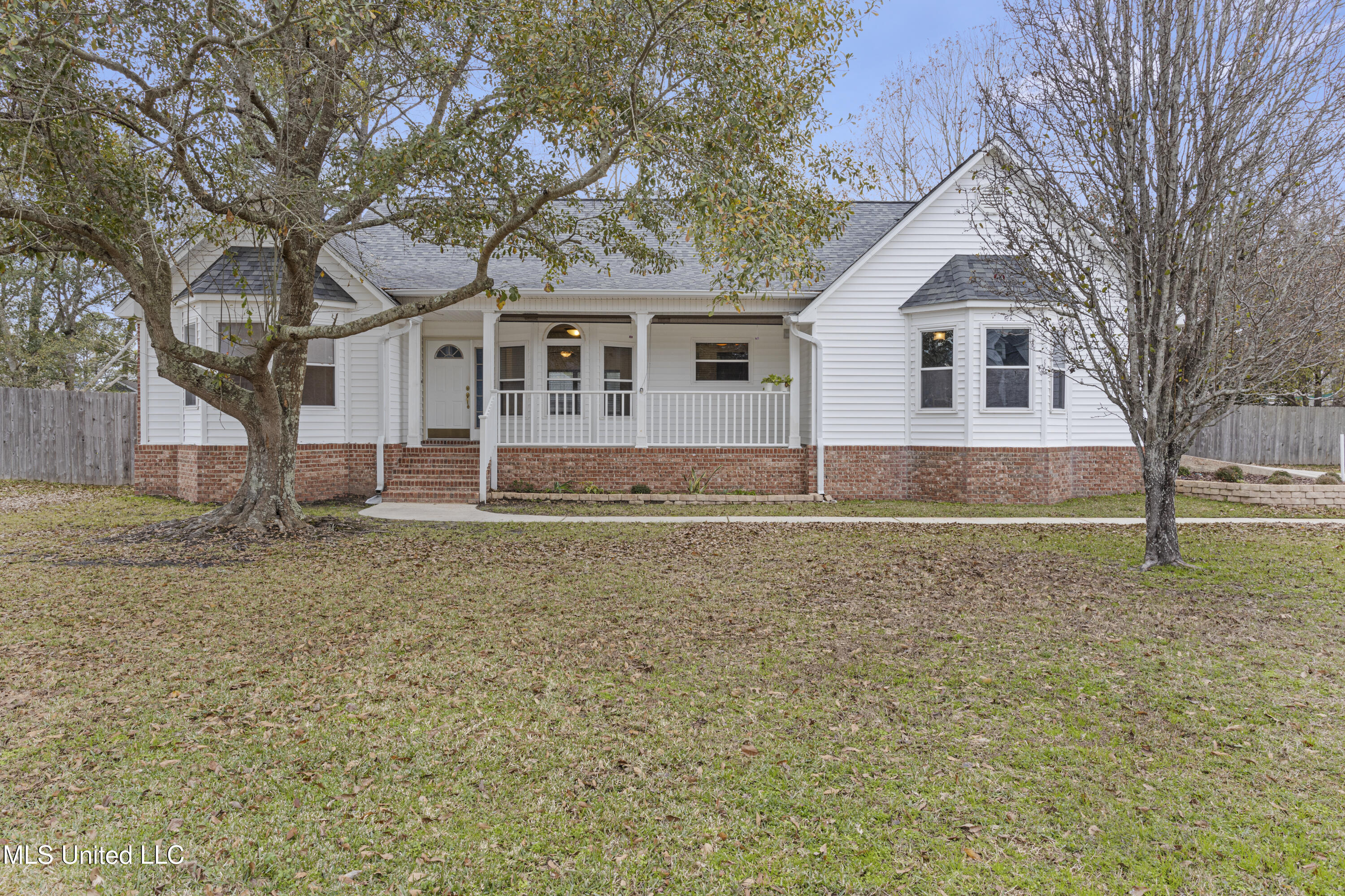 1231 Glendale Place, Gulfport, Mississippi image 1