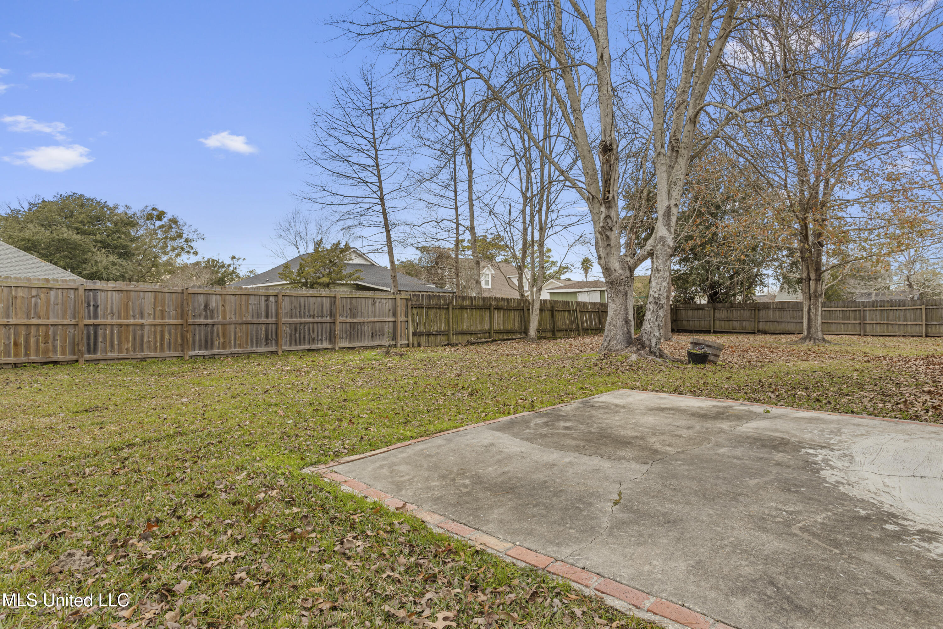 1231 Glendale Place, Gulfport, Mississippi image 32