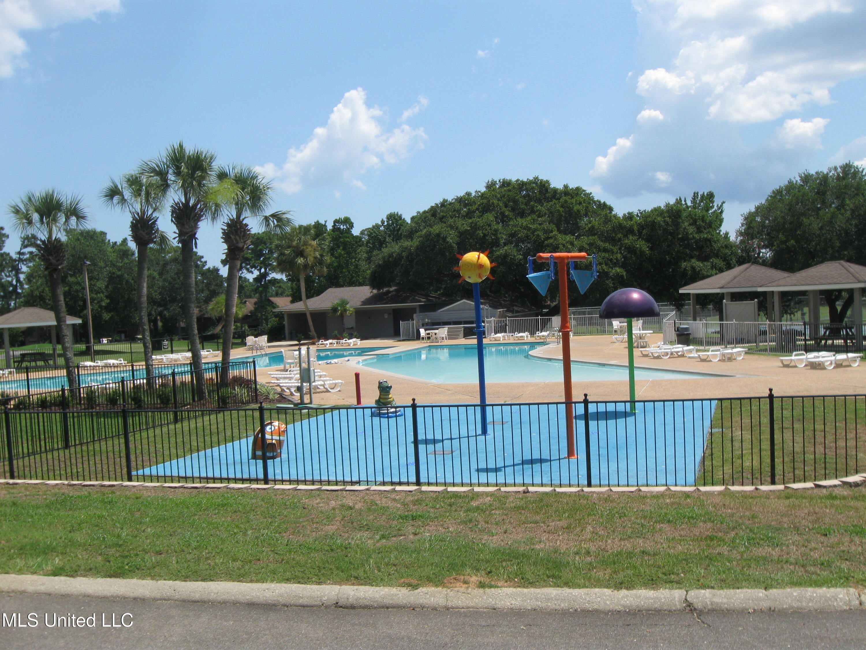150 Lakeside Villa #J, Diamondhead, Mississippi image 25
