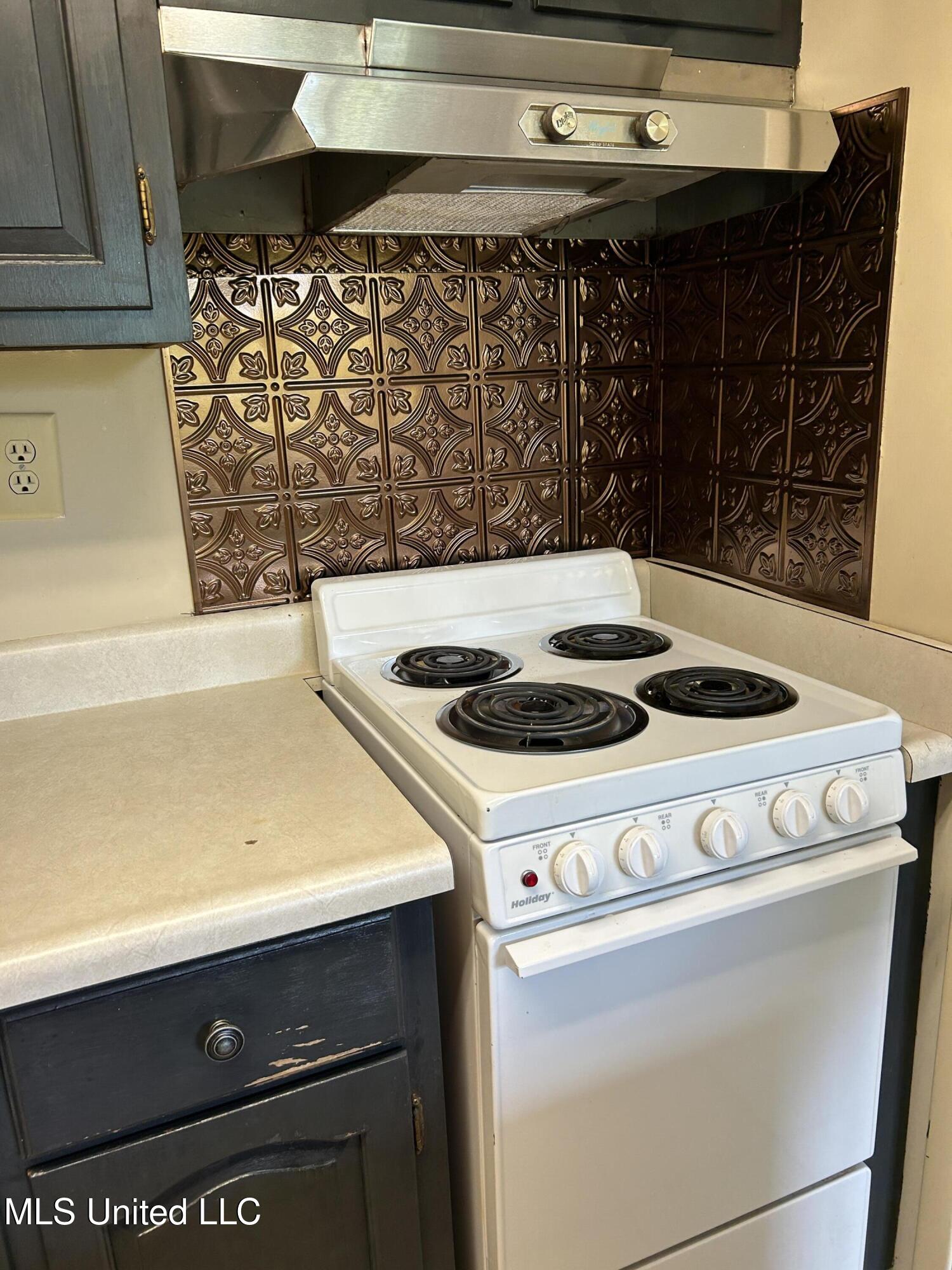 150 Lakeside Villa #J, Diamondhead, Mississippi image 10
