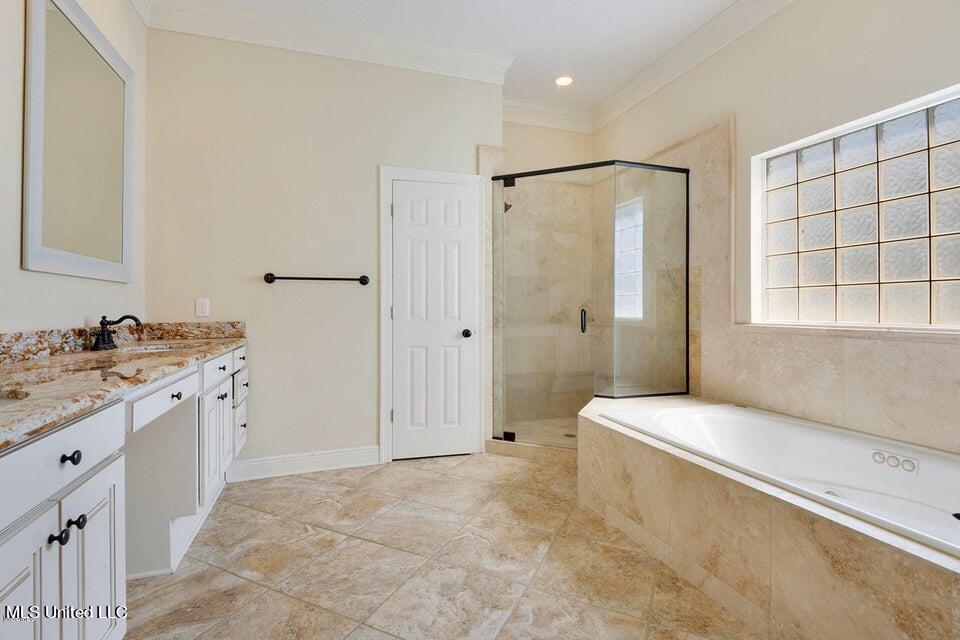 2013 Pointe Clear Drive, Biloxi, Mississippi image 12