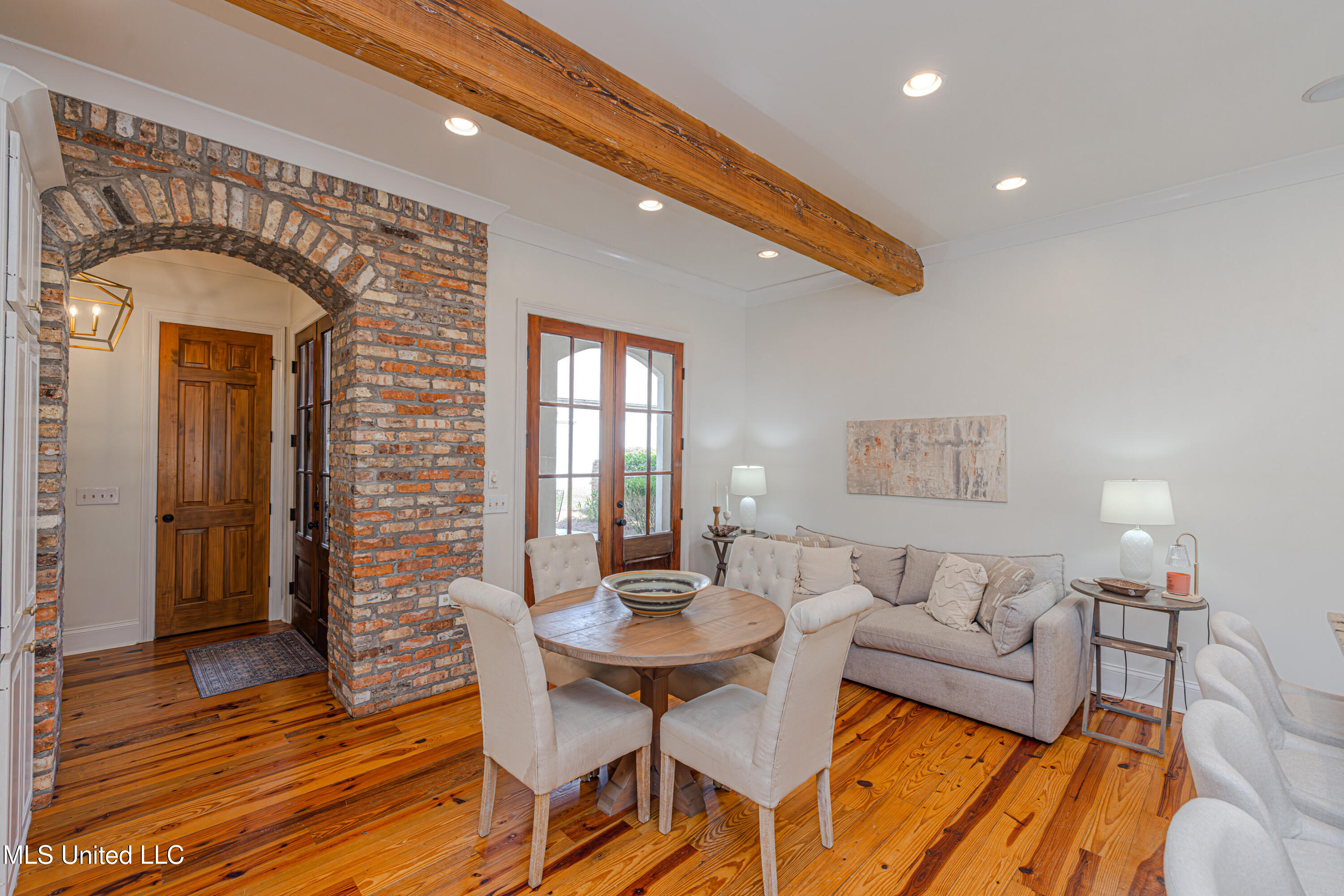 Madison, Mississippi 39110, United States, 4 Bedrooms Bedrooms, ,3 BathroomsBathrooms,Residential,Active,215529