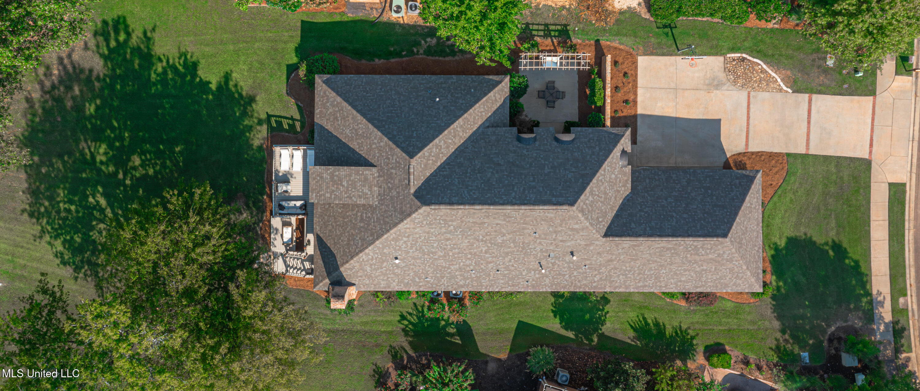 Madison, Mississippi 39110, United States, 4 Bedrooms Bedrooms, ,3 BathroomsBathrooms,Residential,Active,215529