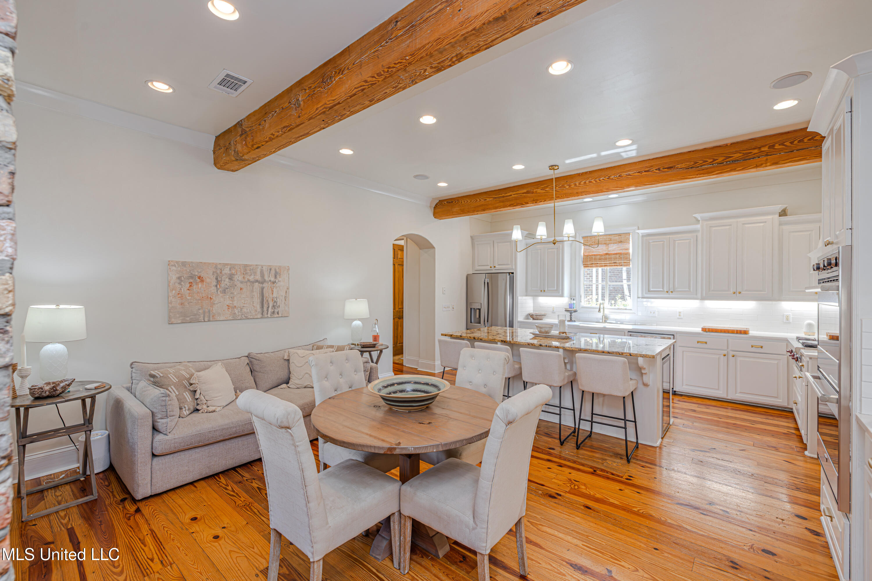 Madison, Mississippi 39110, United States, 4 Bedrooms Bedrooms, ,3 BathroomsBathrooms,Residential,Active,215529