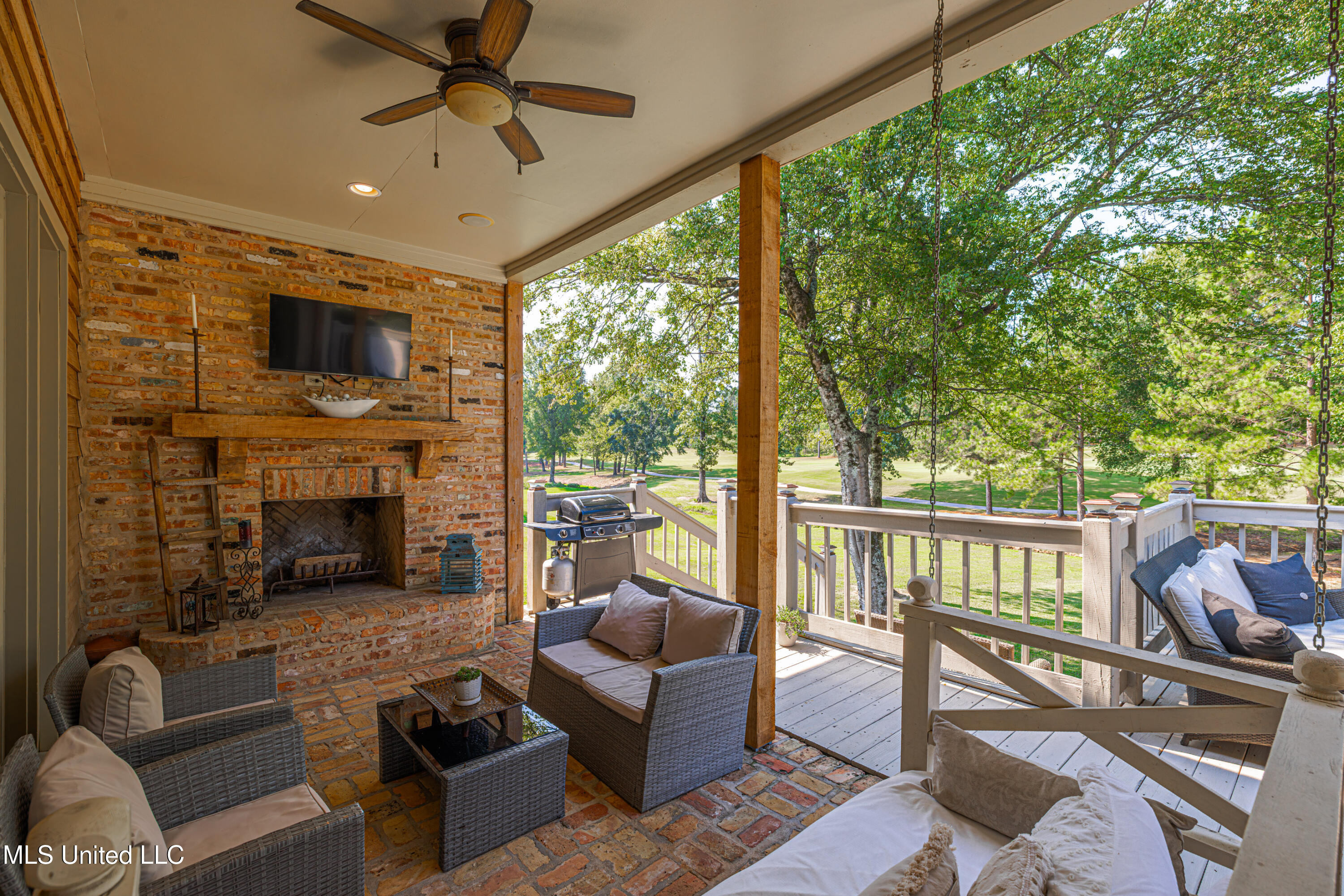 Madison, Mississippi 39110, United States, 4 Bedrooms Bedrooms, ,3 BathroomsBathrooms,Residential,Active,215529