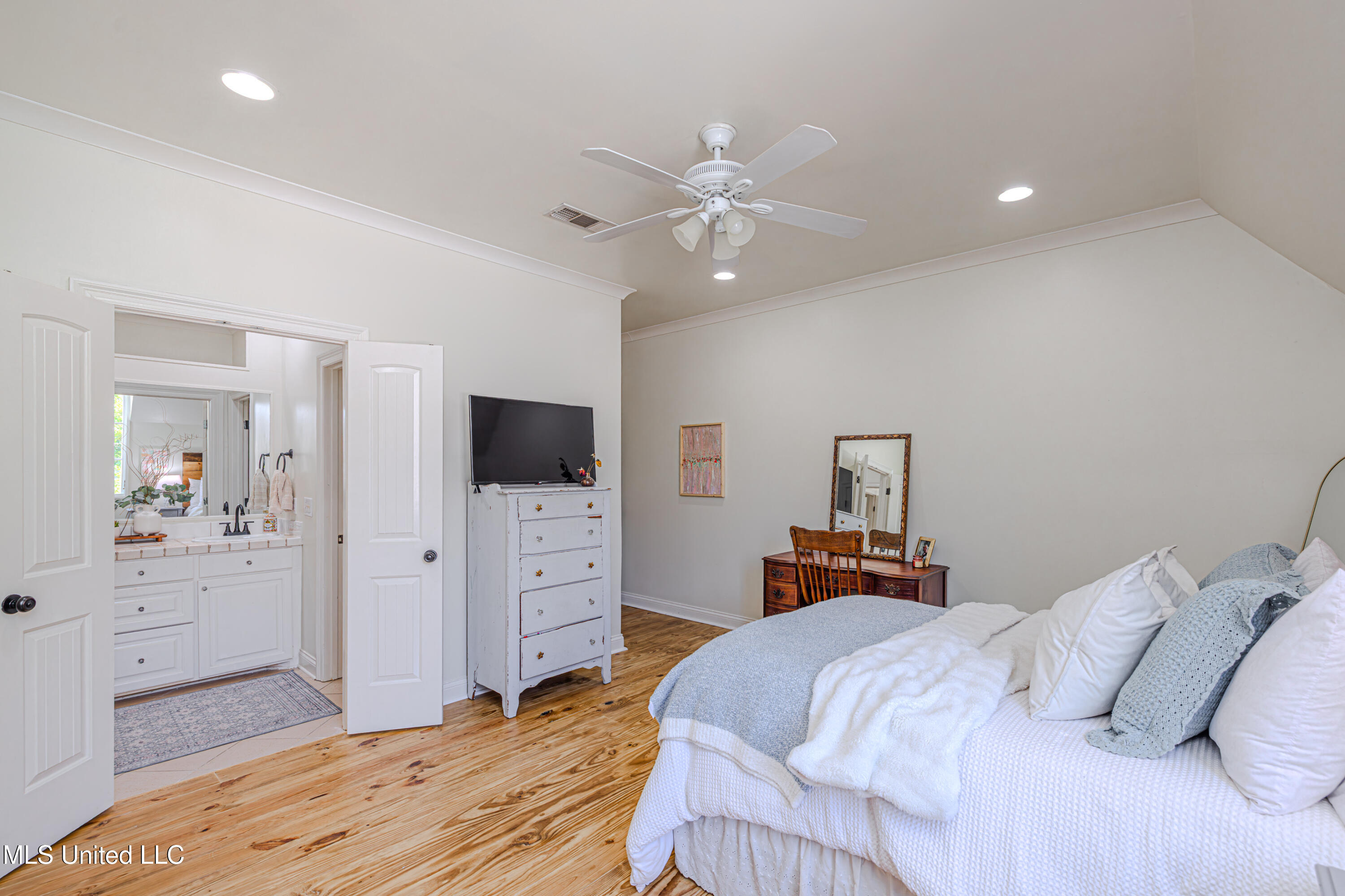 Madison, Mississippi 39110, United States, 4 Bedrooms Bedrooms, ,3 BathroomsBathrooms,Residential,Active,215529